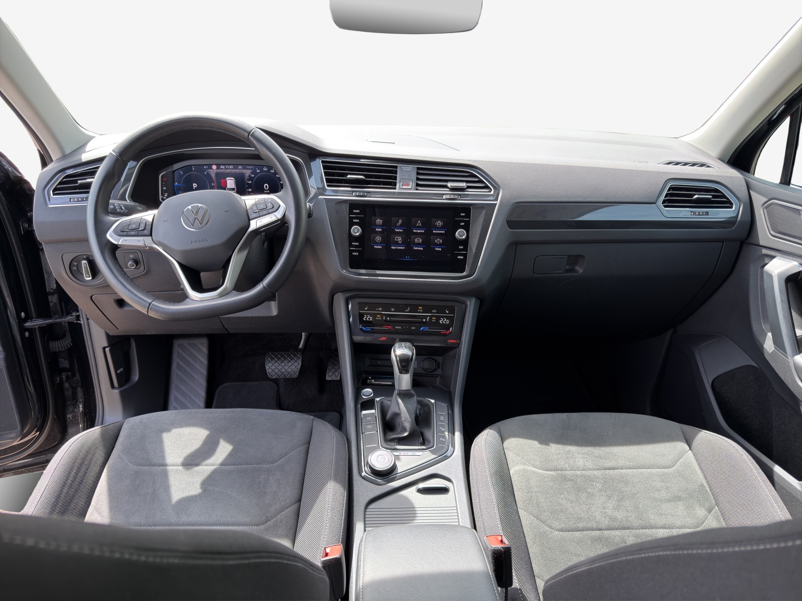 VW Tiguan 2.0 TDI SCR Elegance 4Motion DSG-image-8