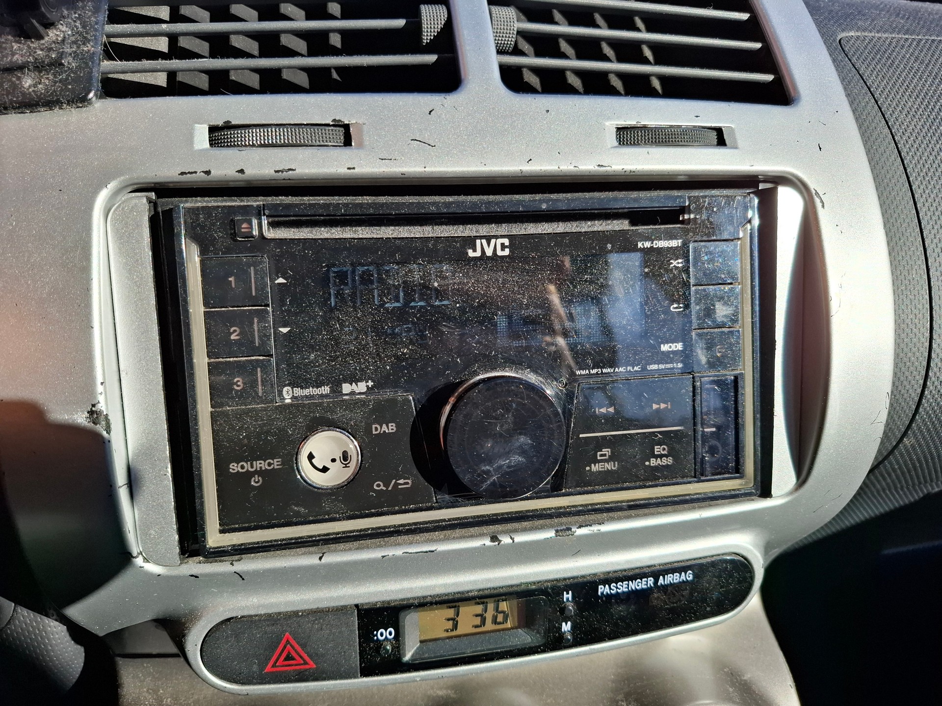 TOYOTA UrbanCruiser 1.33 Dual VVT-i Linea Luna-image-9