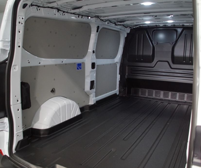 FORD Transit Custom Van 340 L2 H1 65kWh Trend-image-10