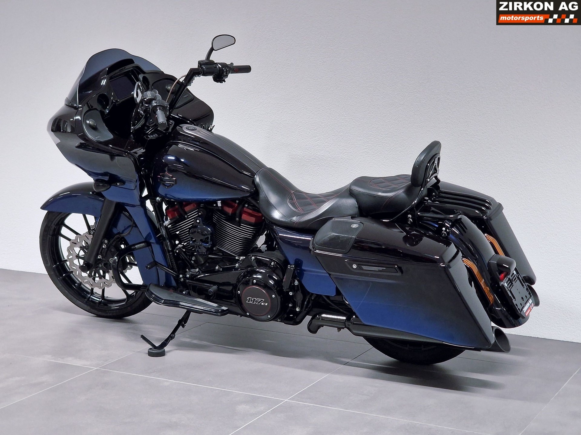 HARLEY-DAVIDSON FLTRXSE Road Glide Special 117 CVO Custom-image-8