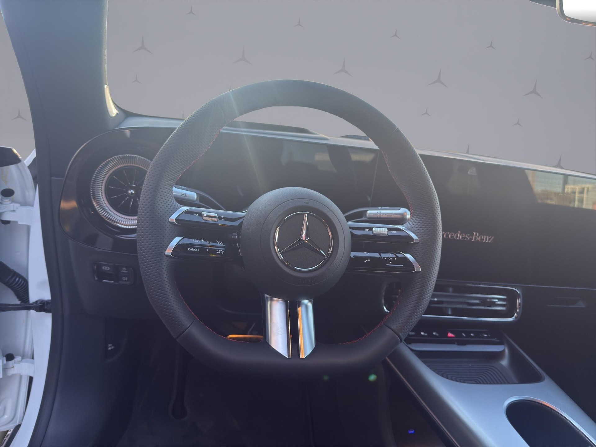 MERCEDES-BENZ CLA 220 AMG Line 4matic-image-10