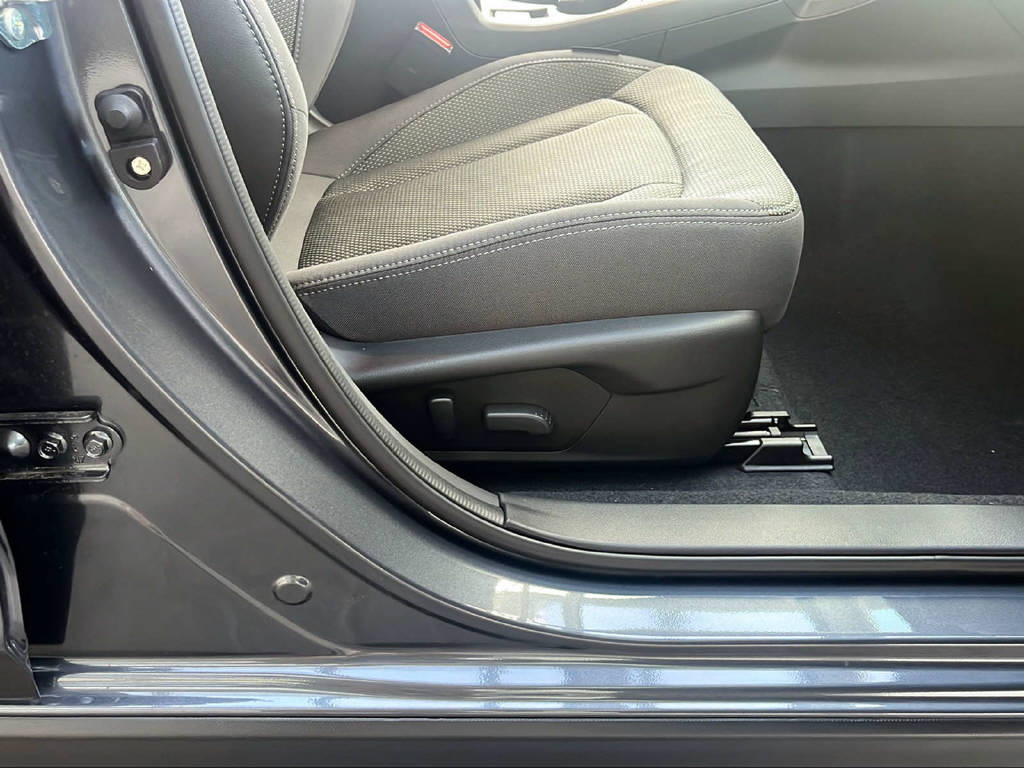 SUBARU Crosstrek 2.0i e-Boxer Swiss Plus 2026 Model-image-20