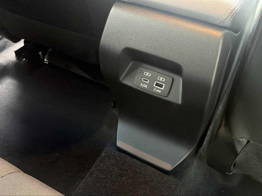 SUBARU Crosstrek 2.0i e-Boxer Swiss Plus 2026 Model-image-19