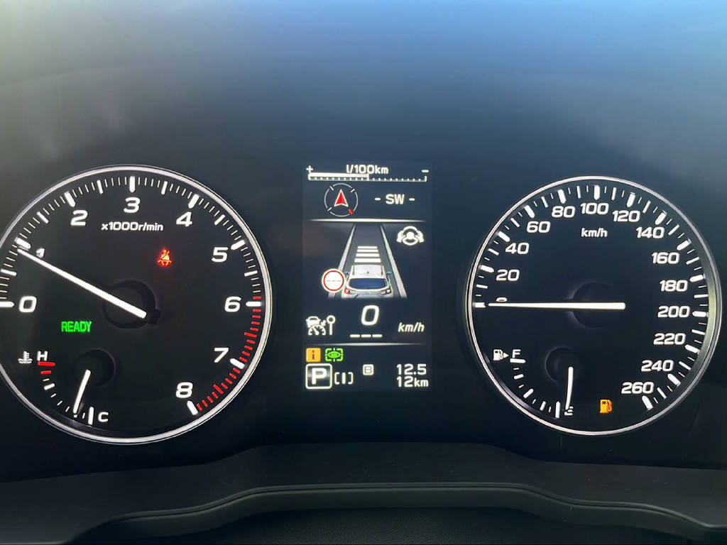 SUBARU Crosstrek 2.0i e-Boxer Swiss Plus 2026 Model-image-13