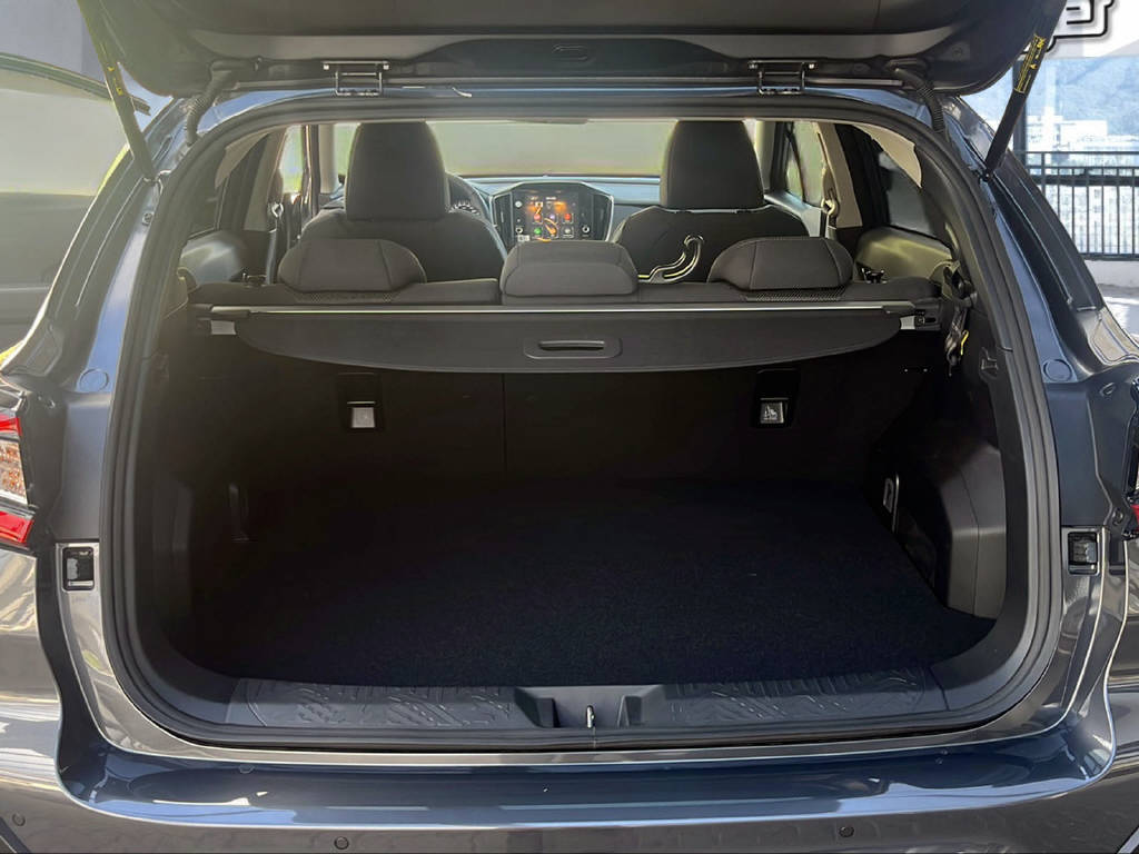 SUBARU Crosstrek 2.0i e-Boxer Swiss Plus 2026 Model-image-18