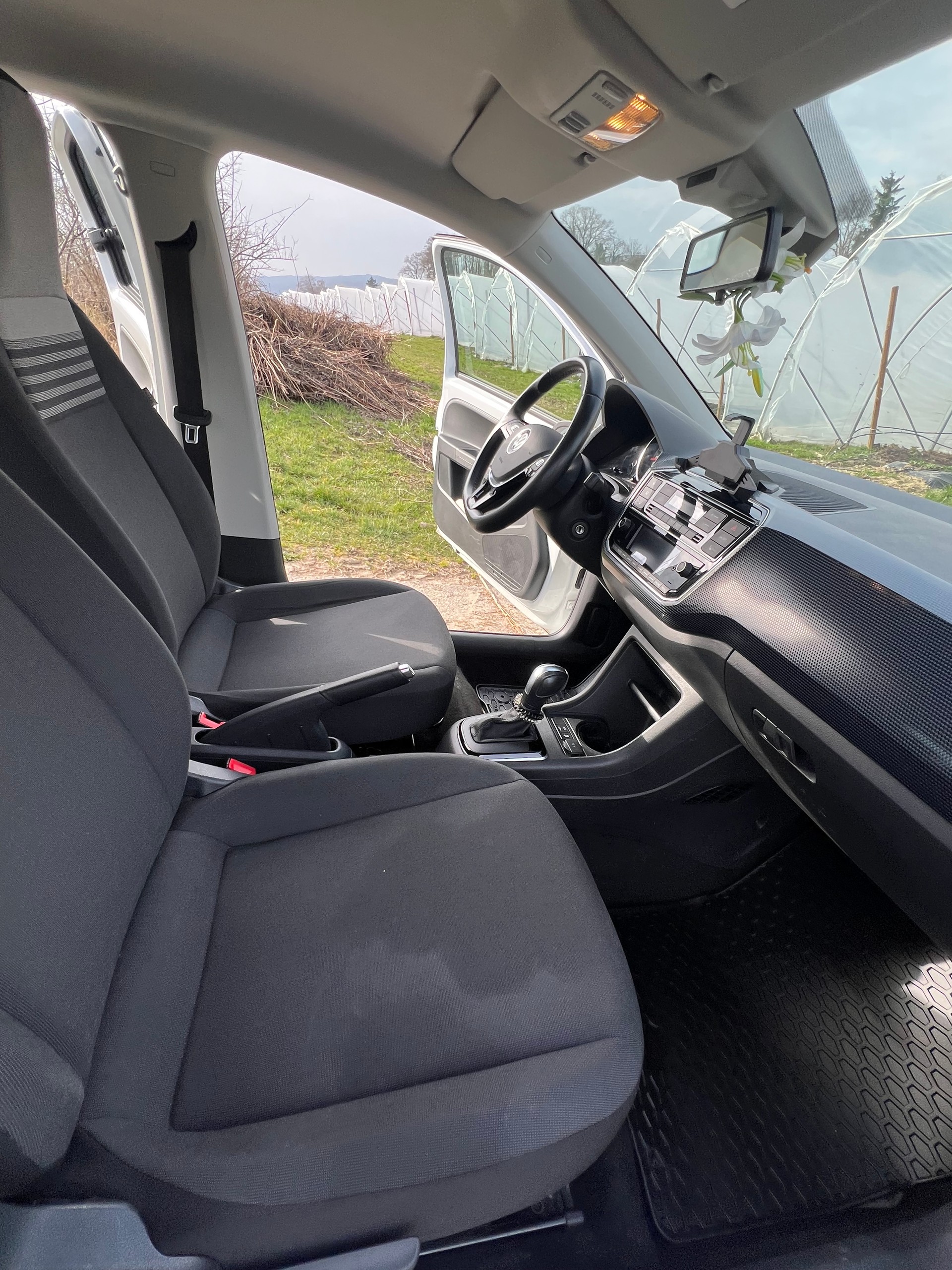 VW e-Up-image-3