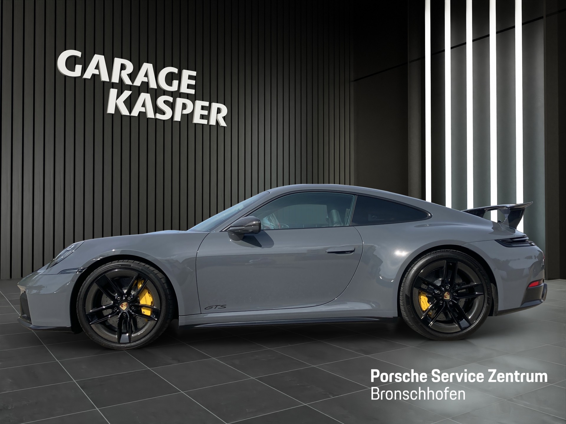 PORSCHE 911 Carrera GTS PDK-image-1