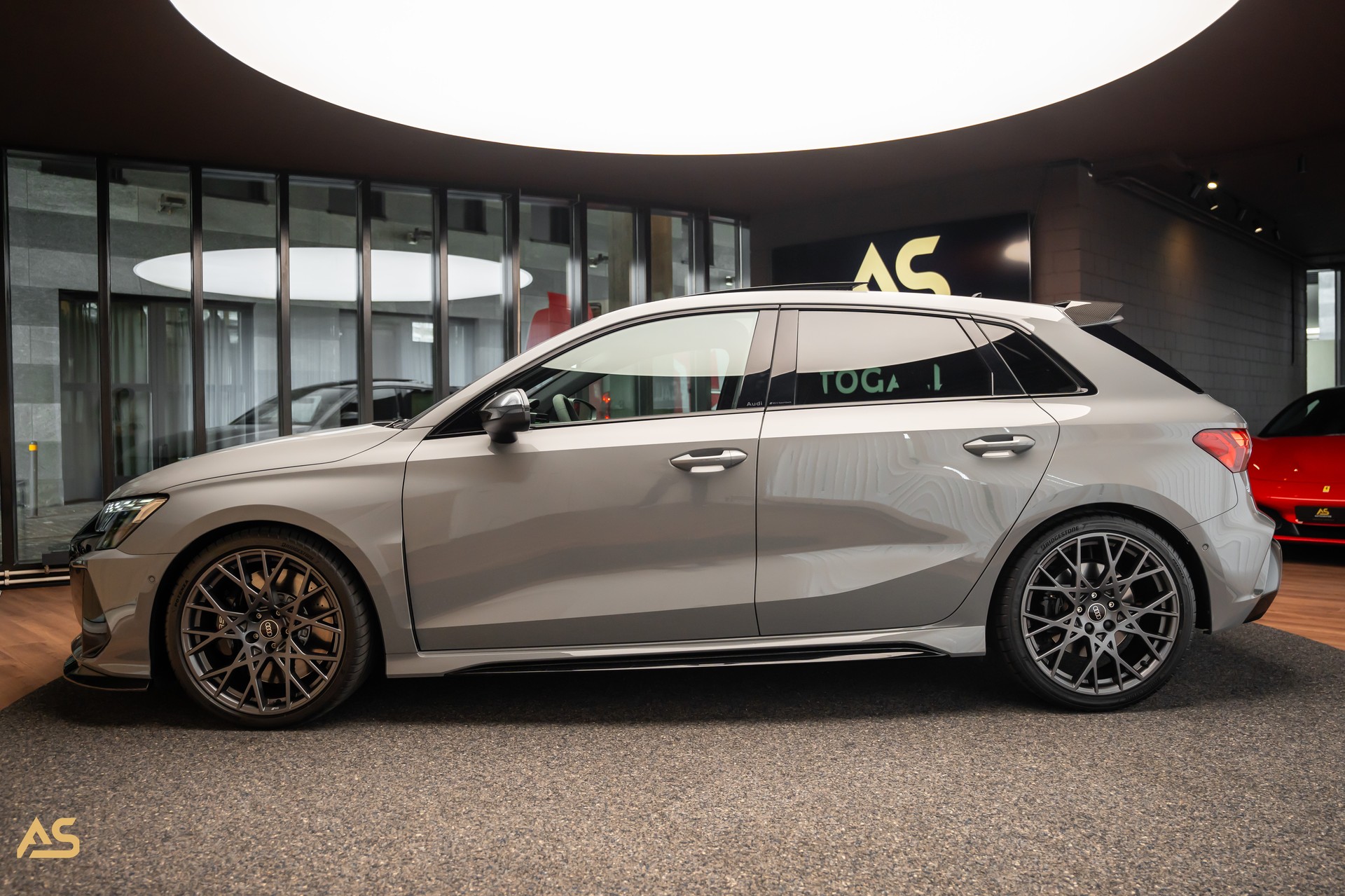 AUDI RS3 Sportback 2.5 TSI Facelift *NARDO* TRAUM | R8-SCHALENSITZE | PANORAMA | CARBON | 280 KMH-showroom-element-2
