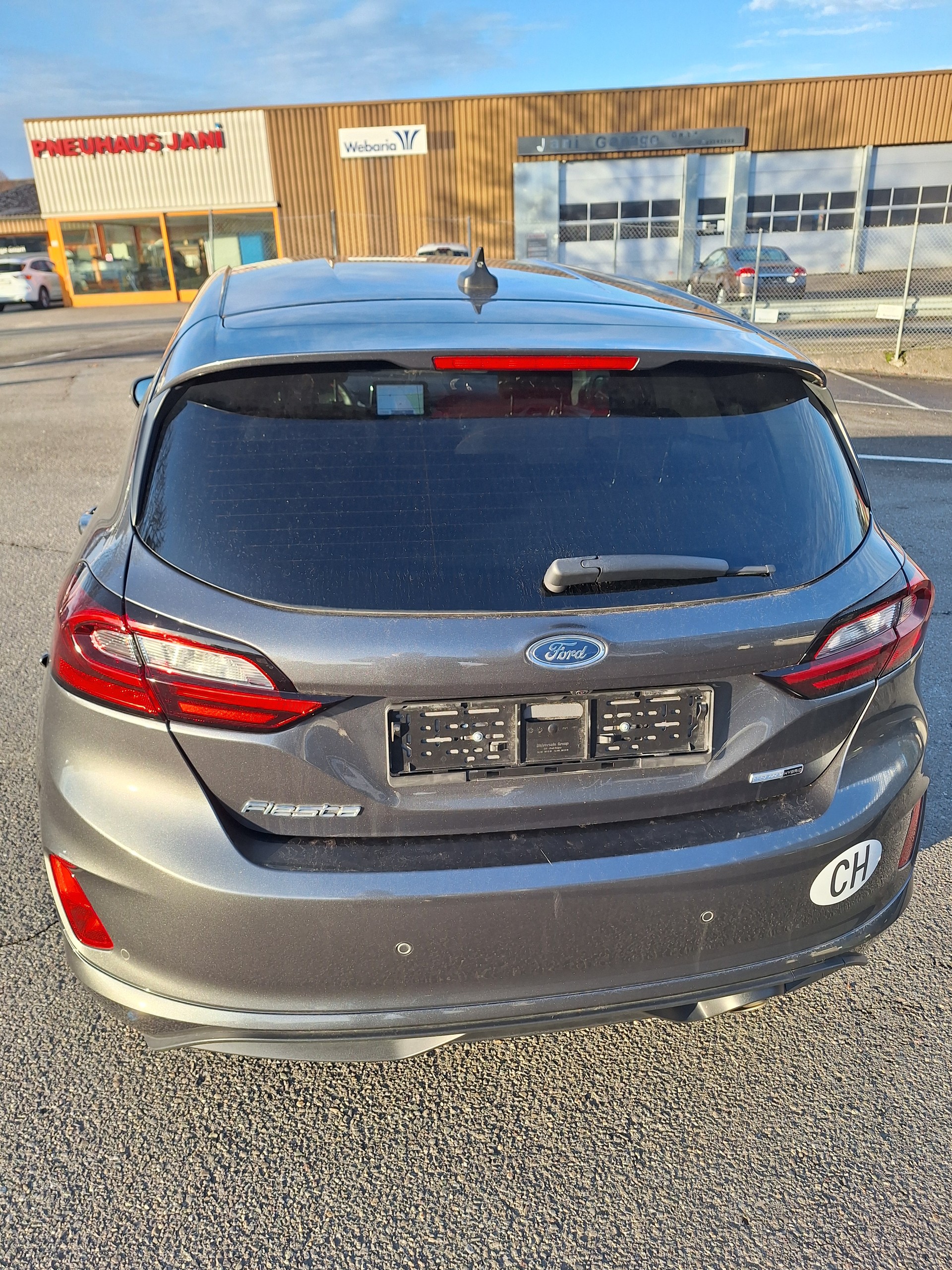FORD Fiesta 1.0 SCTi MHEV ST Line Automat-image-3