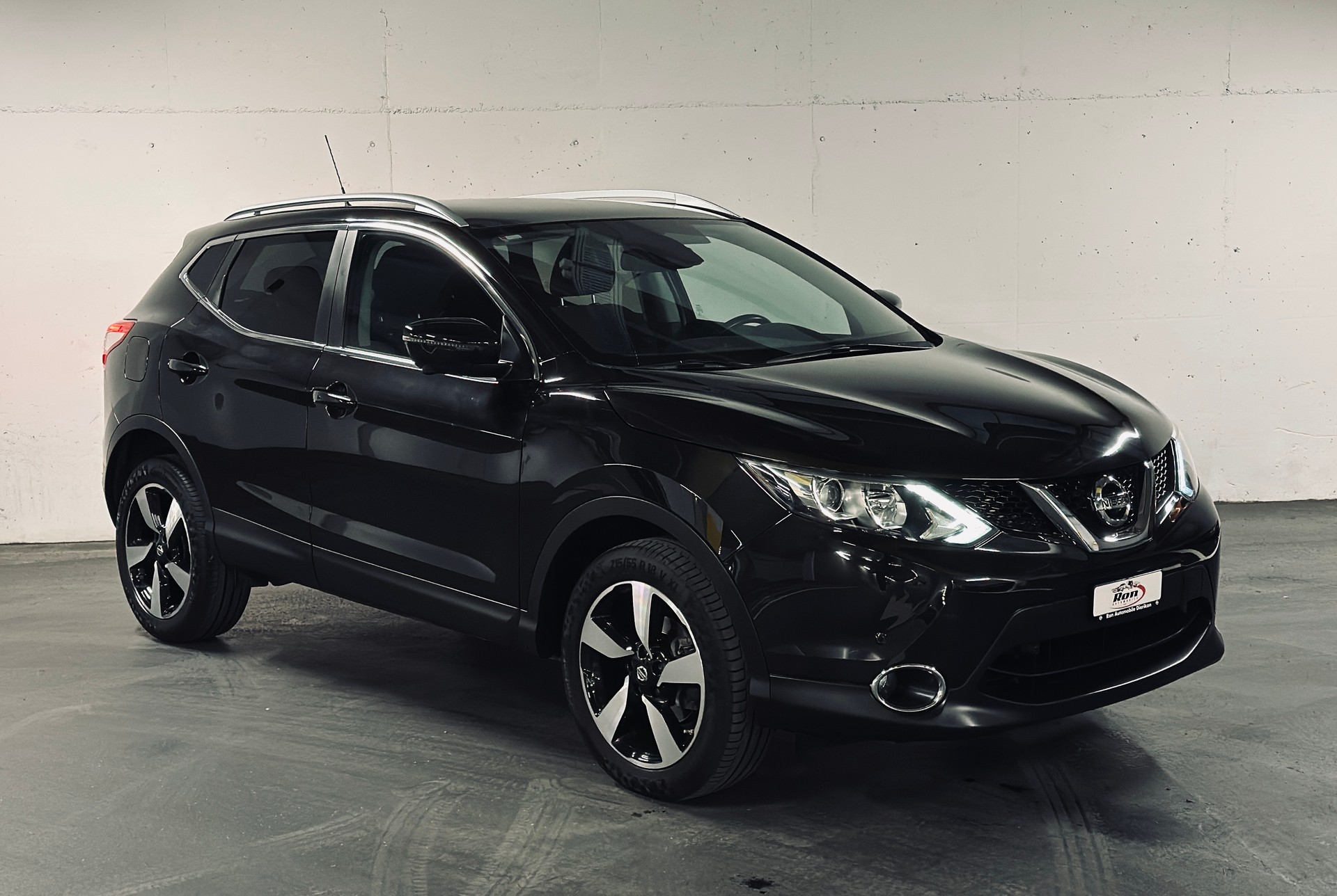 NISSAN Qashqai 1.6 DIG-T 360°-image-1