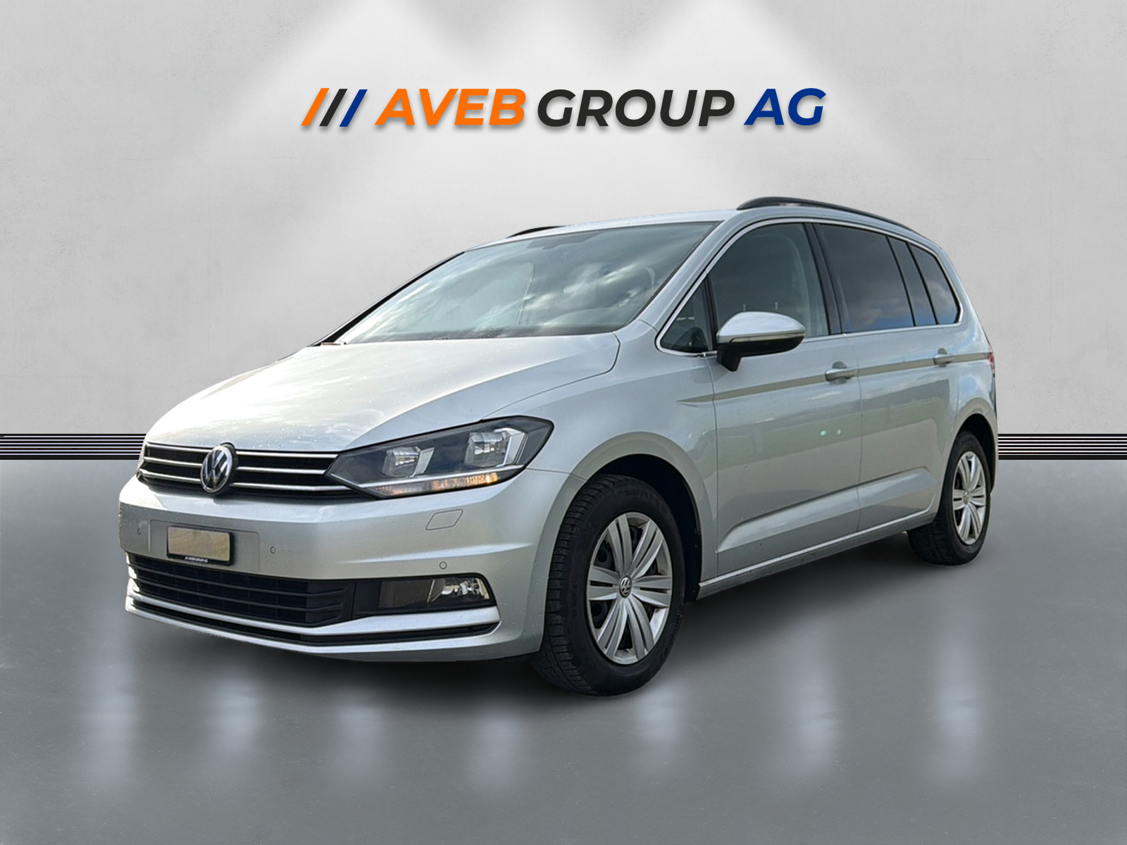 VW Touran 1.6 TDI BlueMotion Technology Sound DSG-showroom-element-1