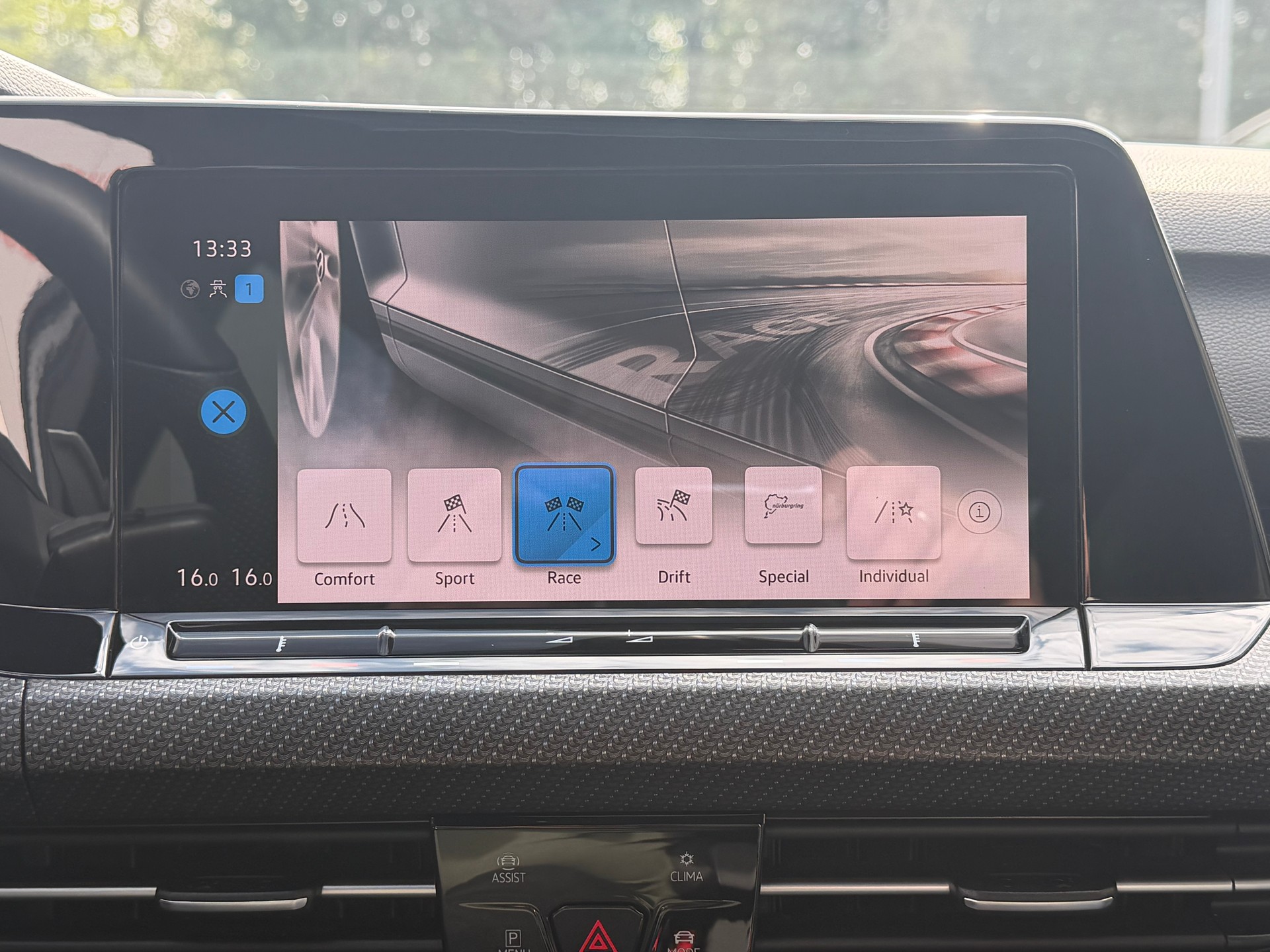 VW Golf 2.0 TSI R DSG 4Motion-image-20