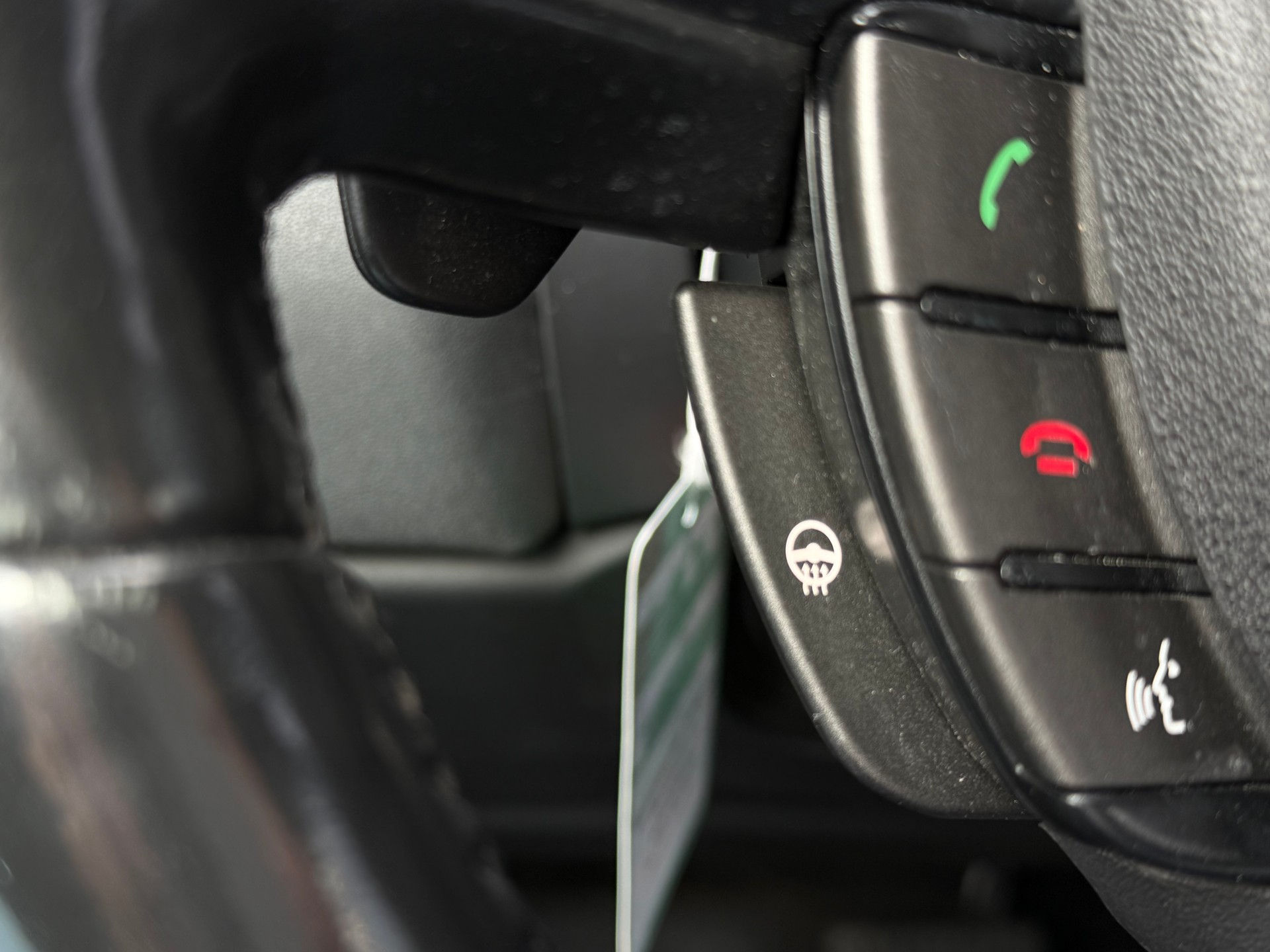 LAND ROVER Range Rover Evoque 2.0 TD4 HSE AT9-image-19