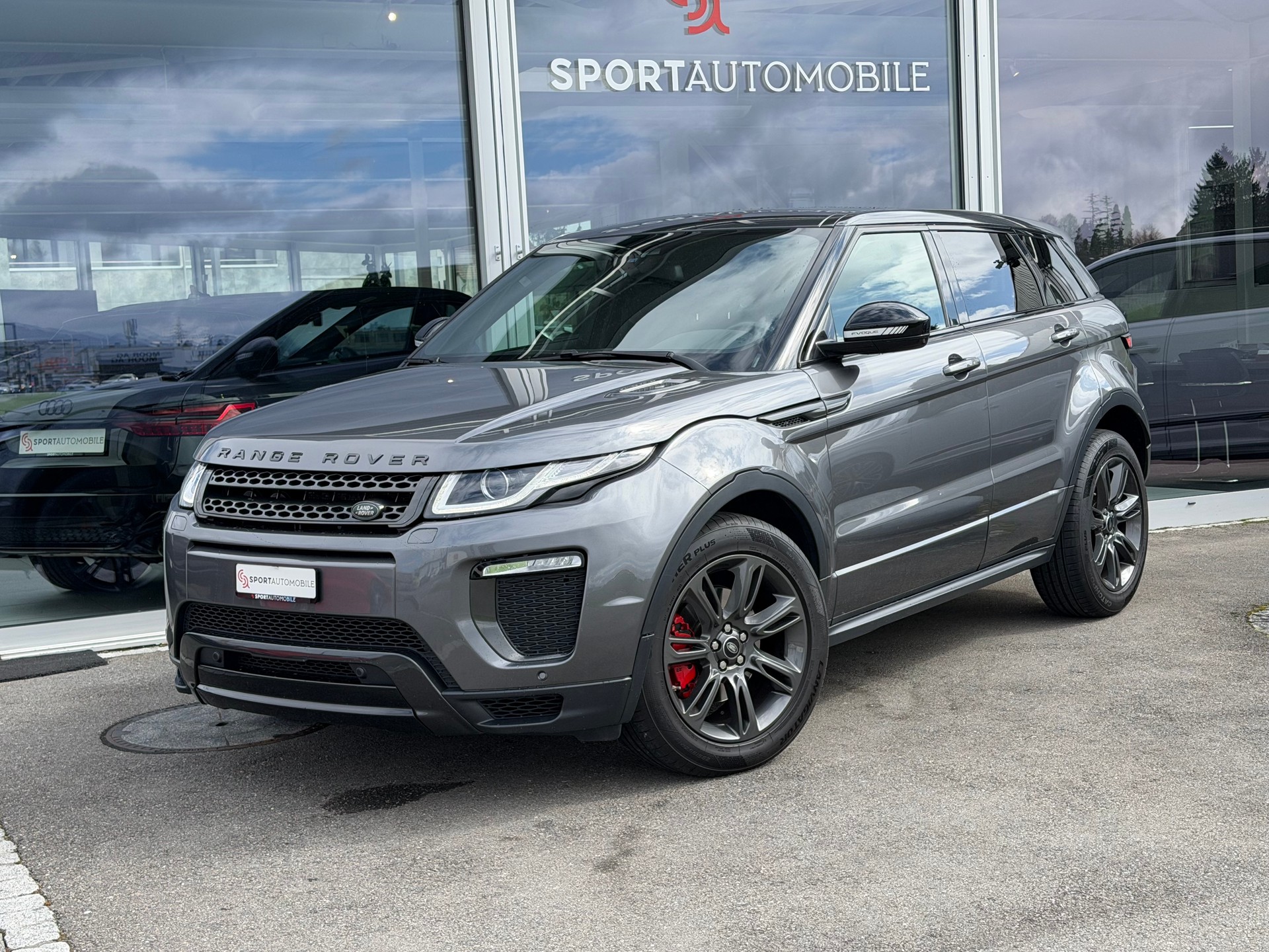 LAND ROVER Range Rover Evoque 2.0 TD4 HSE AT9-image-2