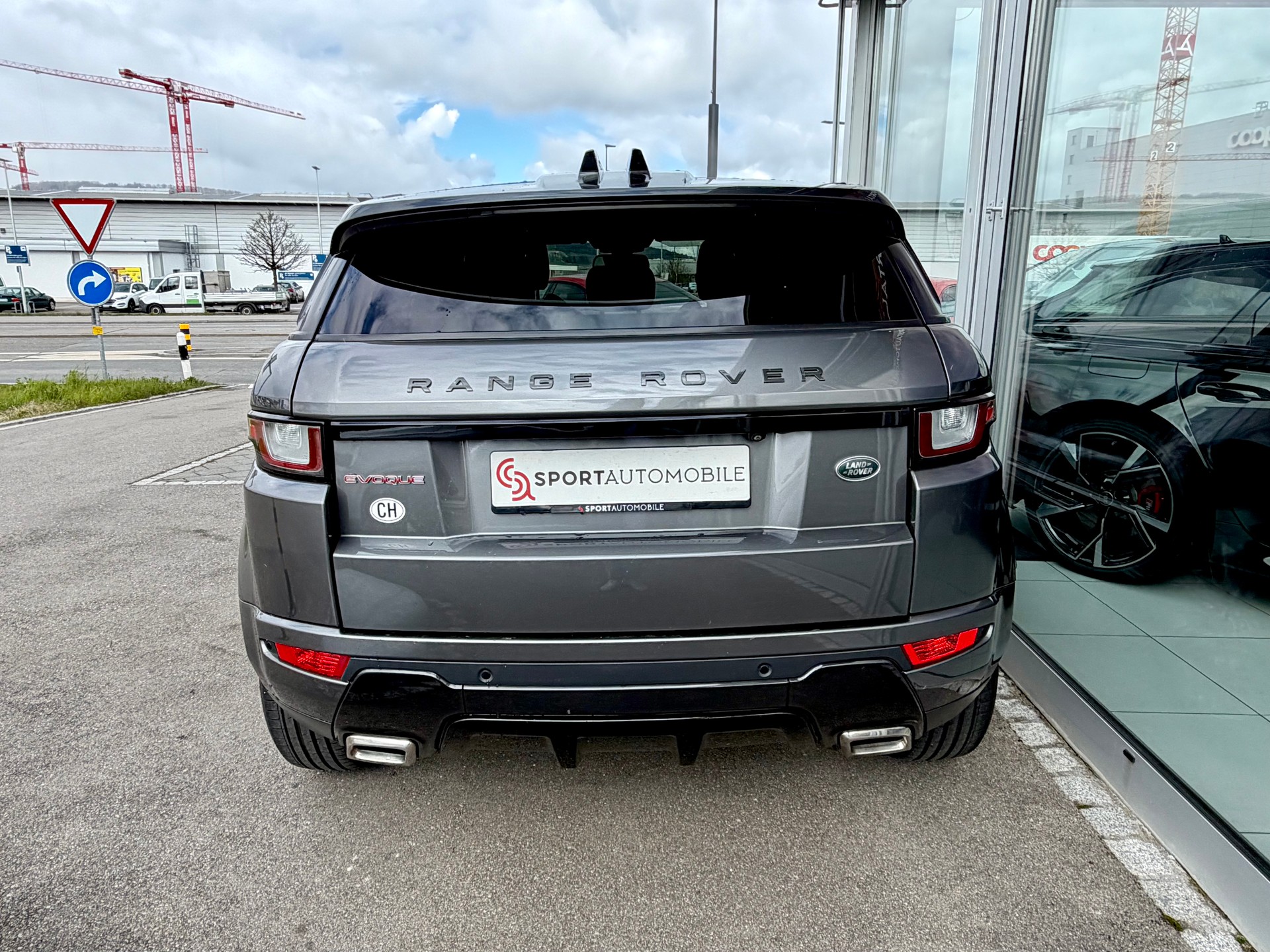 LAND ROVER Range Rover Evoque 2.0 TD4 HSE AT9-image-8