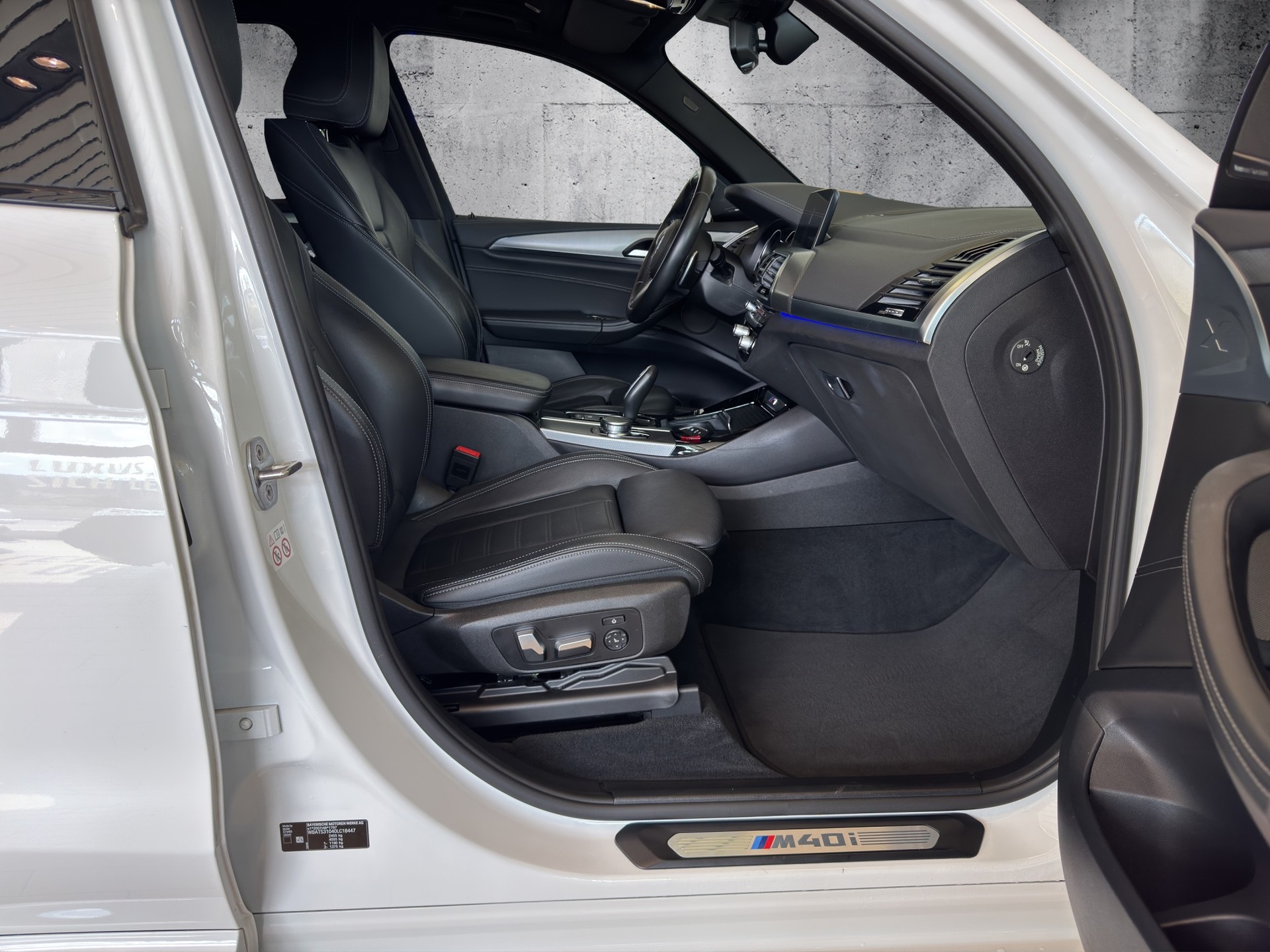 BMW X3 xDrive M40i Steptronic-image-8