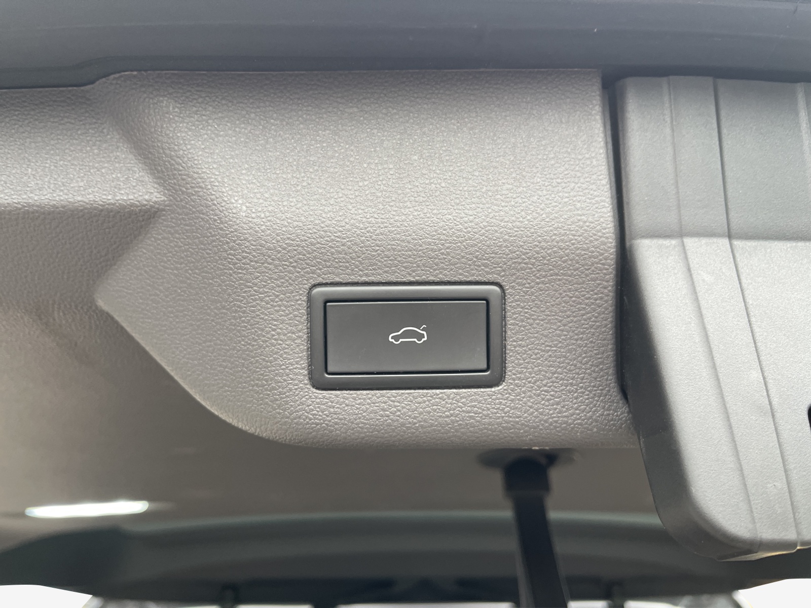 VW Multivan 1.4 eHybrid Style Liberty DSG-image-14