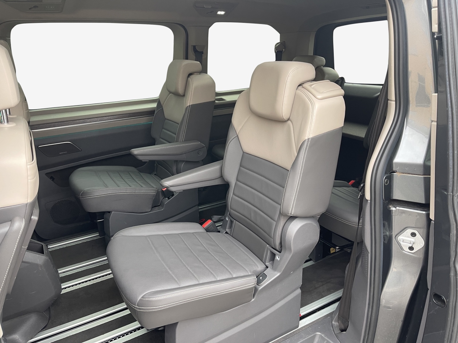 VW Multivan 1.4 eHybrid Style Liberty DSG-image-12