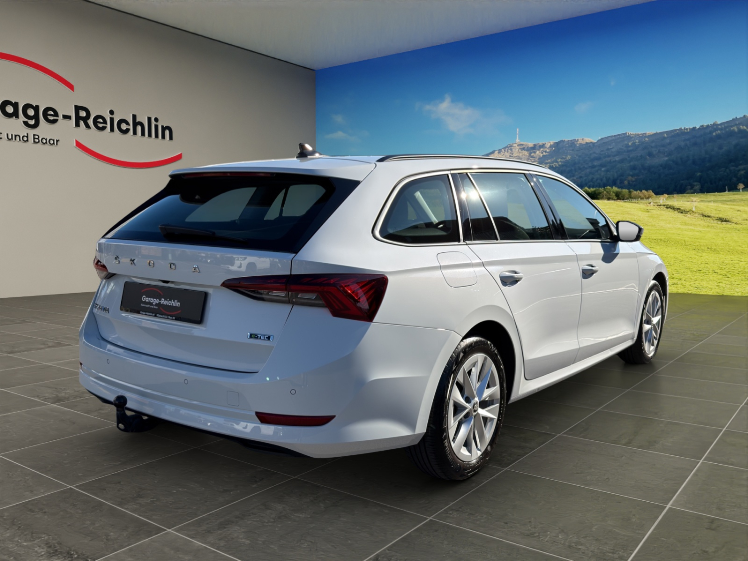 SKODA Octavia Combi 1.5 TSI Style DSG-image-4