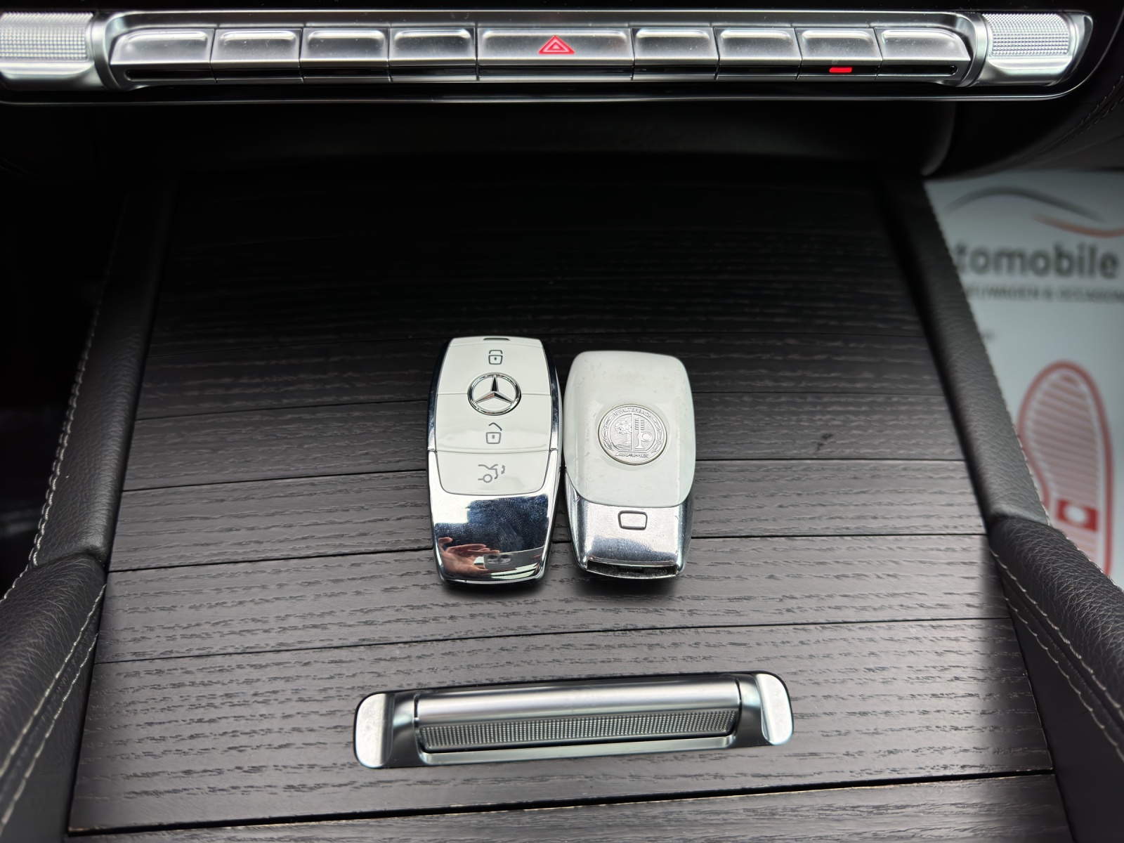 MERCEDES-BENZ GLE 400 d 4Matic AMG Line 9G-Tronic-image-23