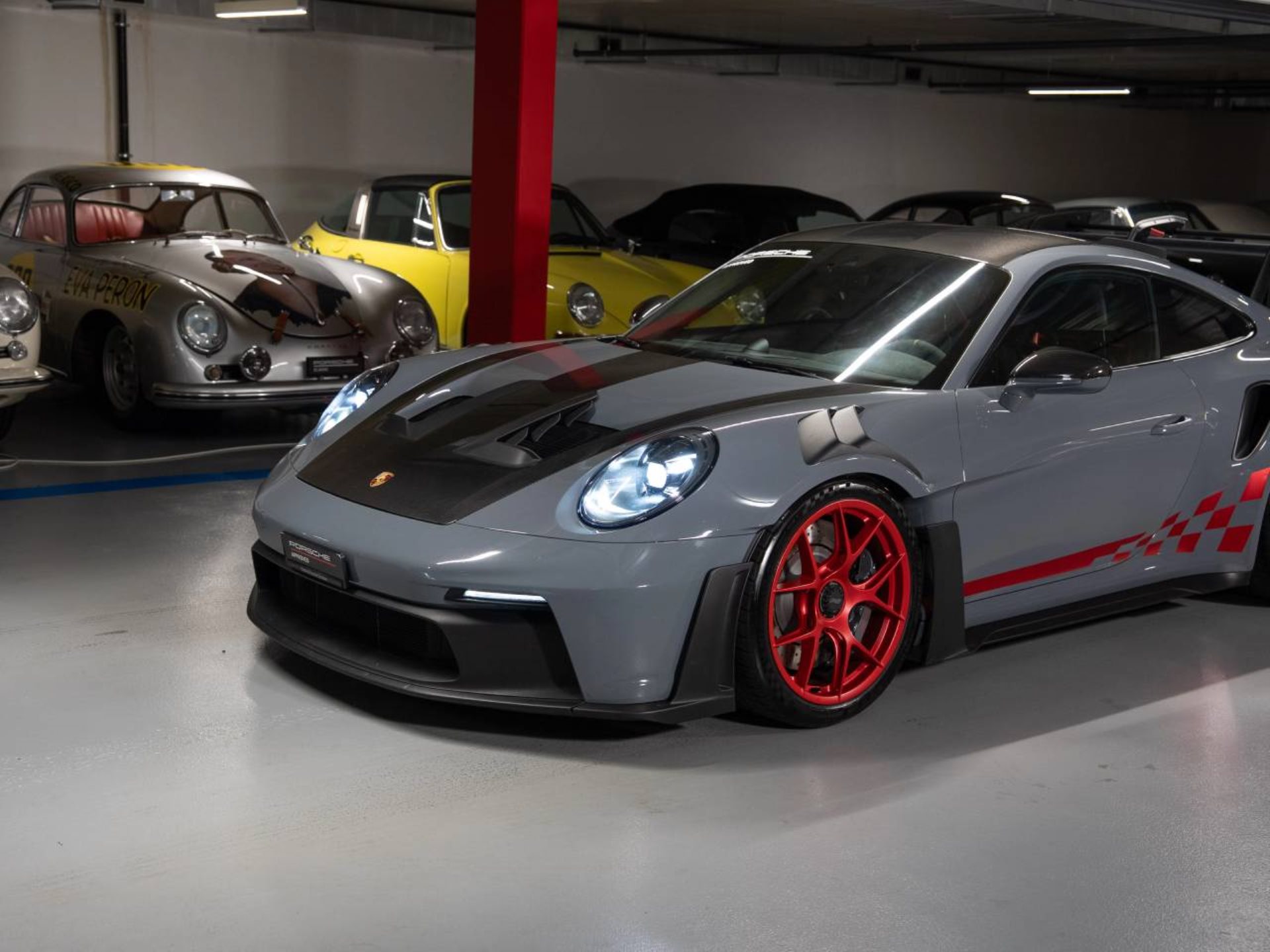 PORSCHE 911 GT3 RS (MY23)-image-26