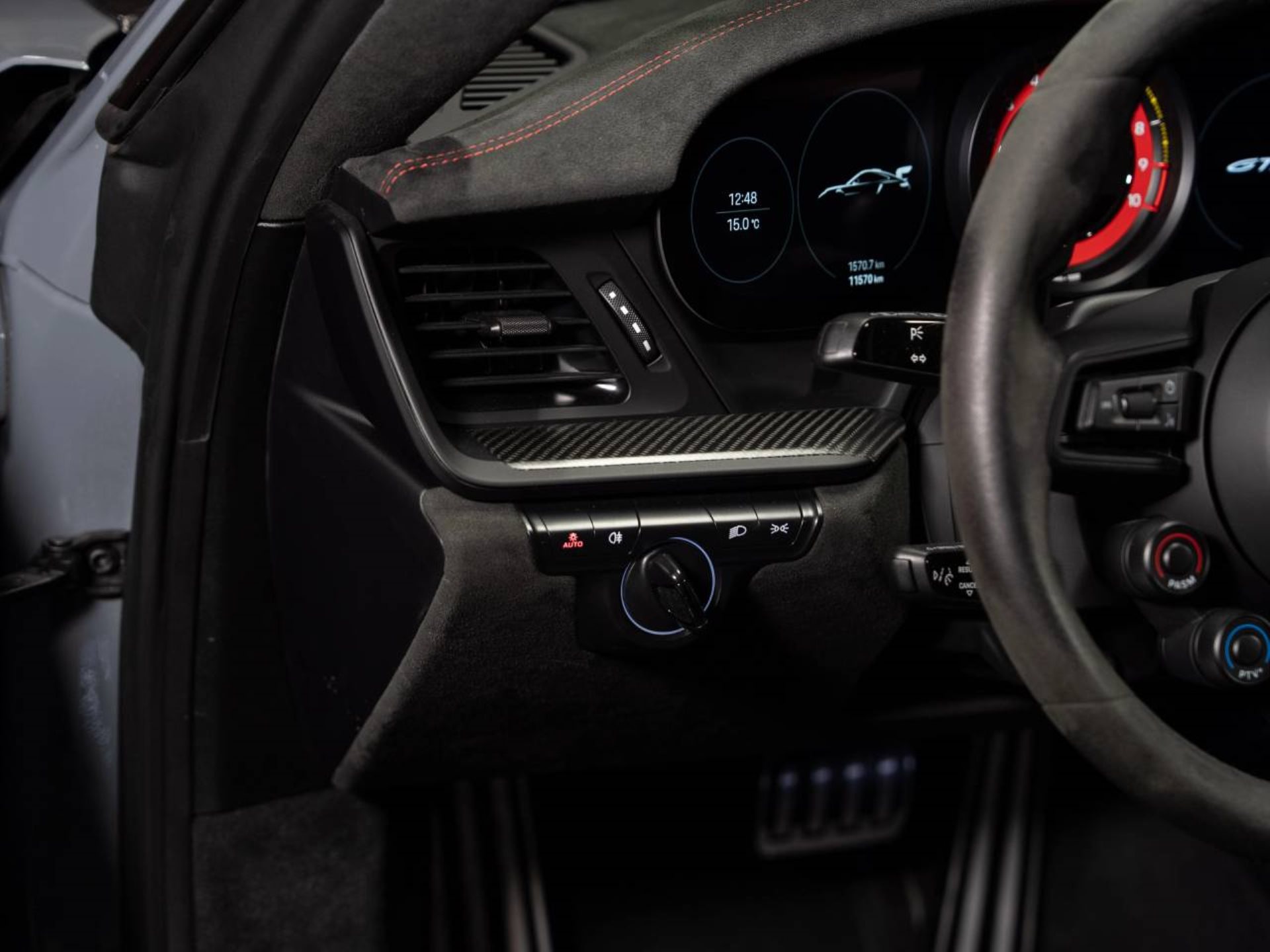 PORSCHE 911 GT3 RS (MY23)-image-13