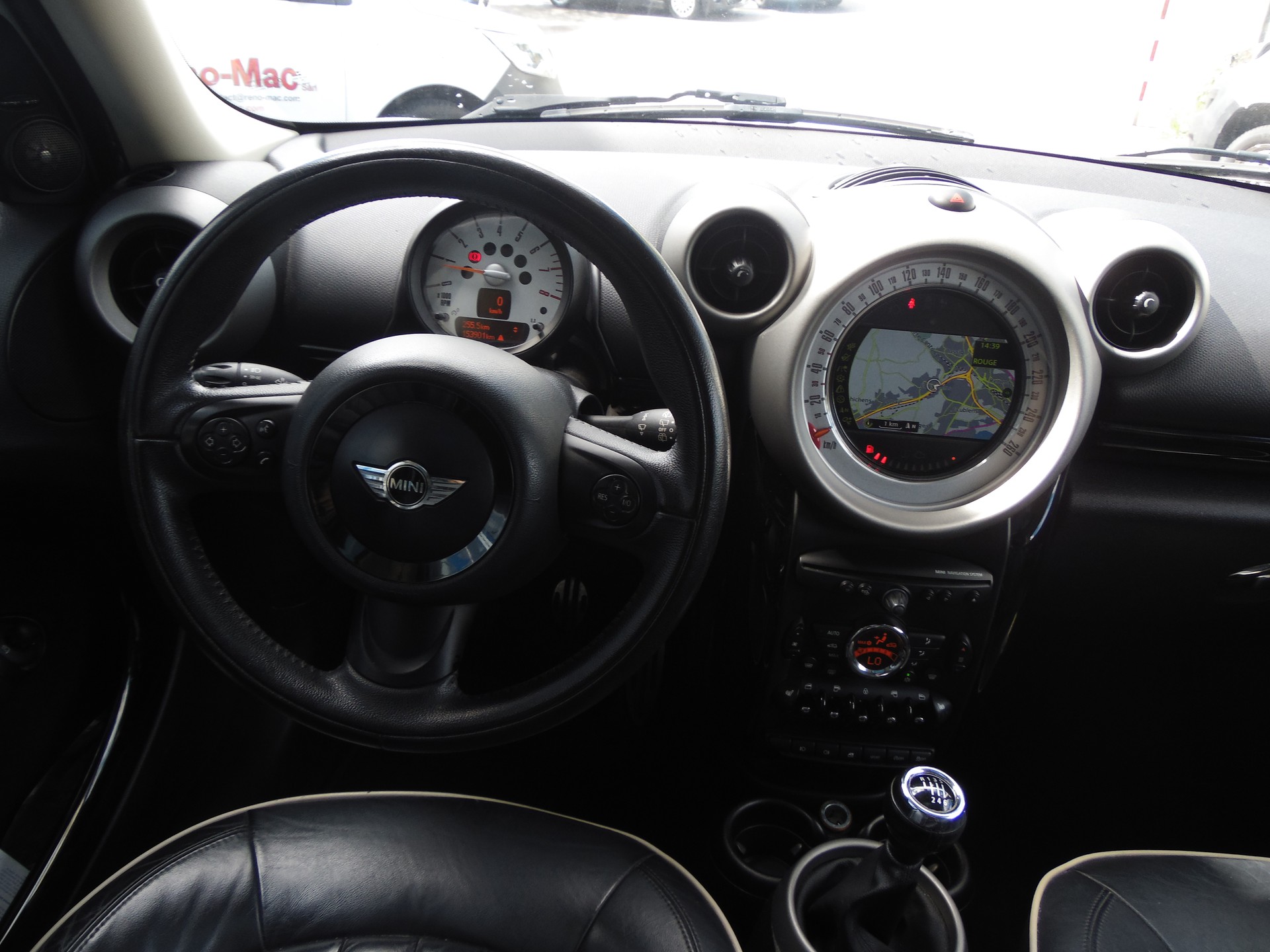 MINI Countryman Cooper S ALL4-image-11