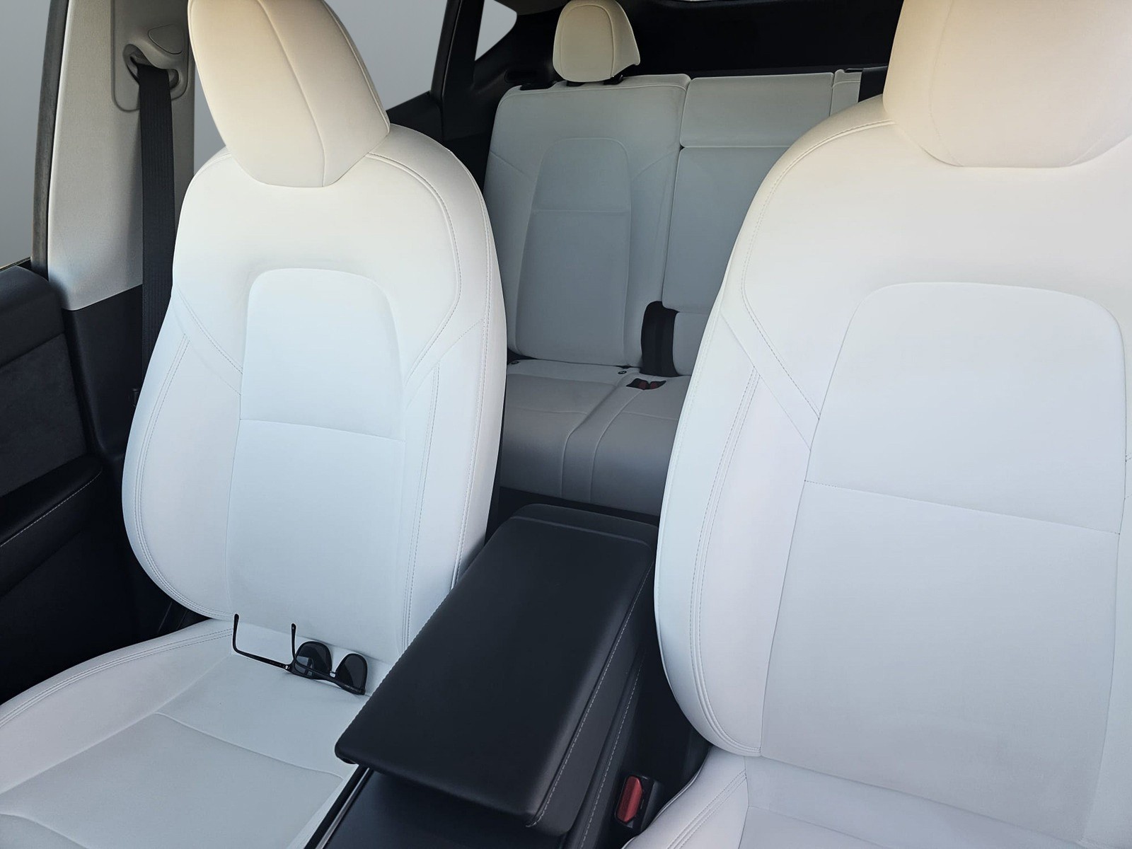 TESLA Model Y Performance-image-13