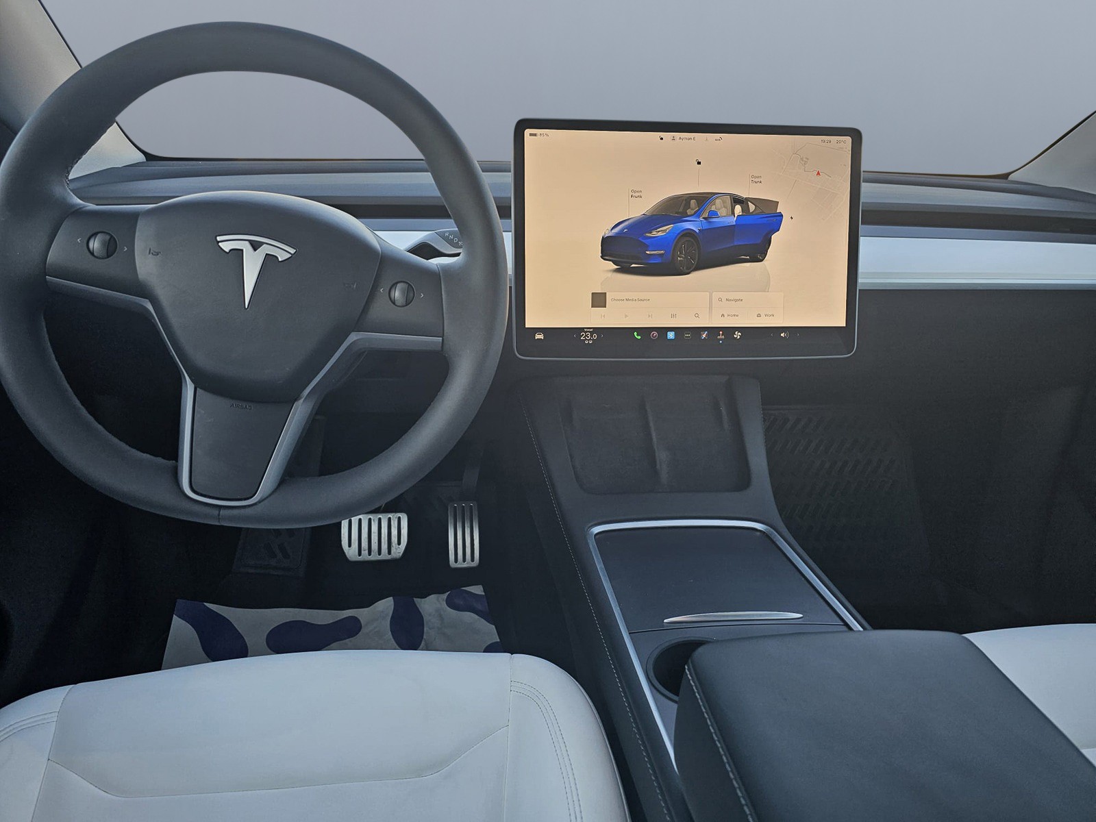 TESLA Model Y Performance-image-11