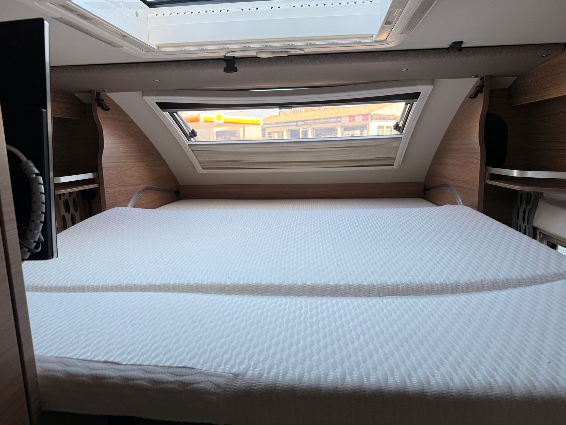 VW Knaus Tourer VAN 500 LT-image-19