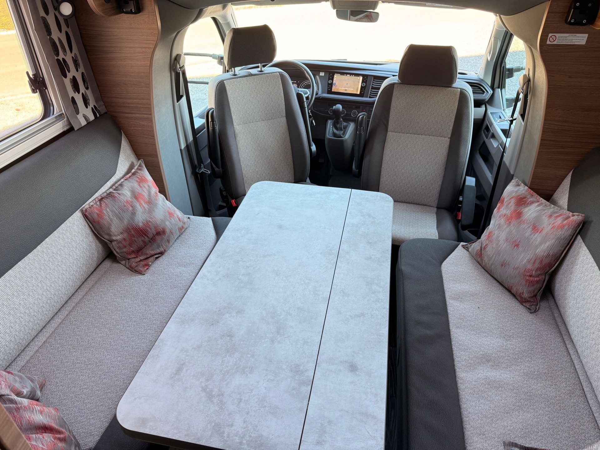 VW Knaus Tourer VAN 500 LT-image-14