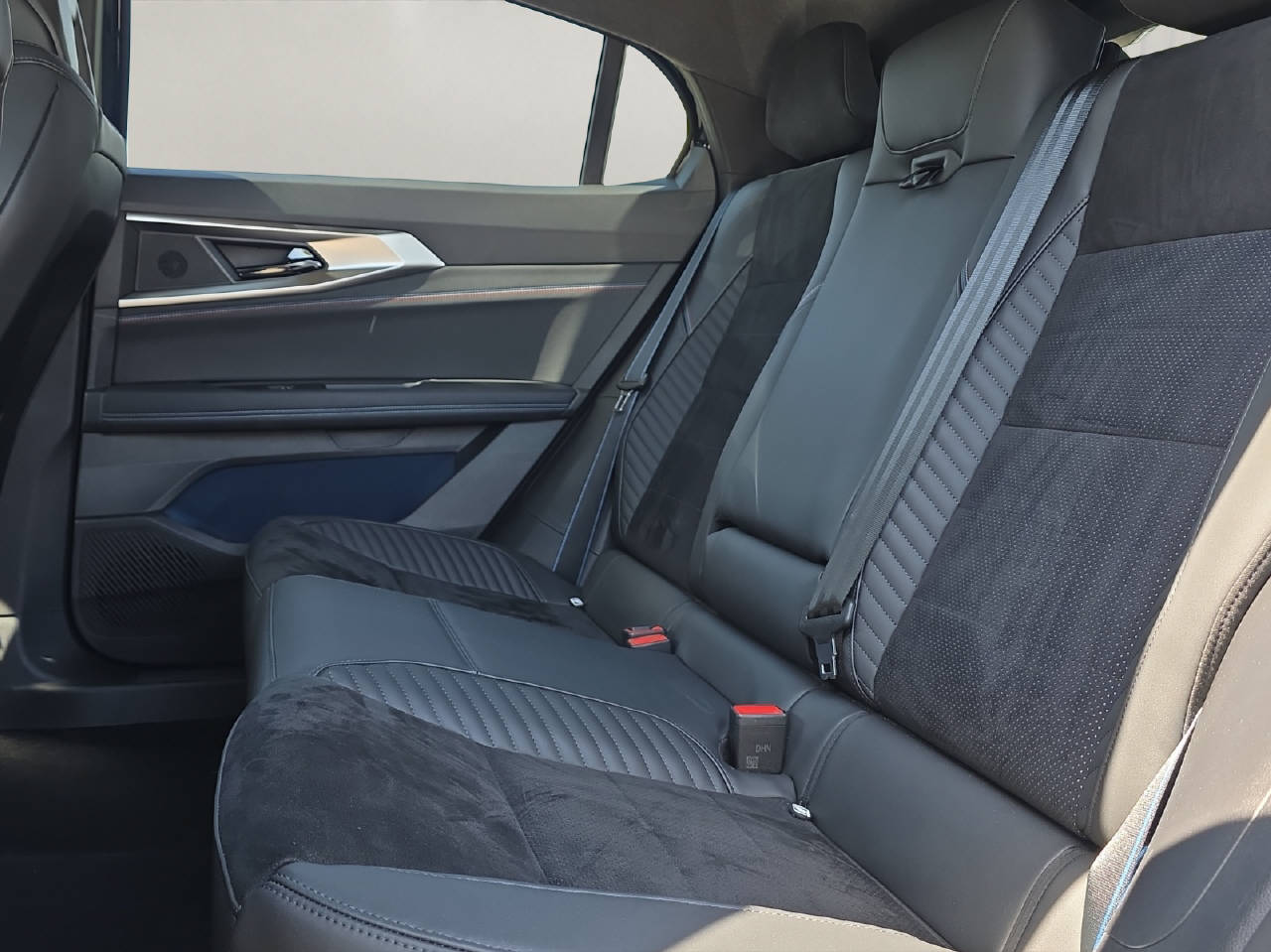 RENAULT Rafale 1.2 E-Tech esprit Alpine-image-9