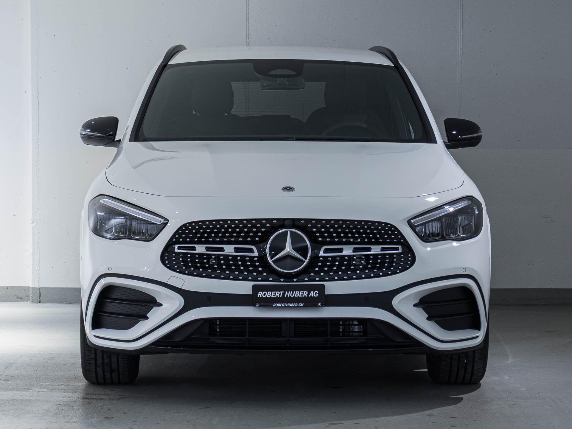 MERCEDES-BENZ GLA 200 Night Star-image-2