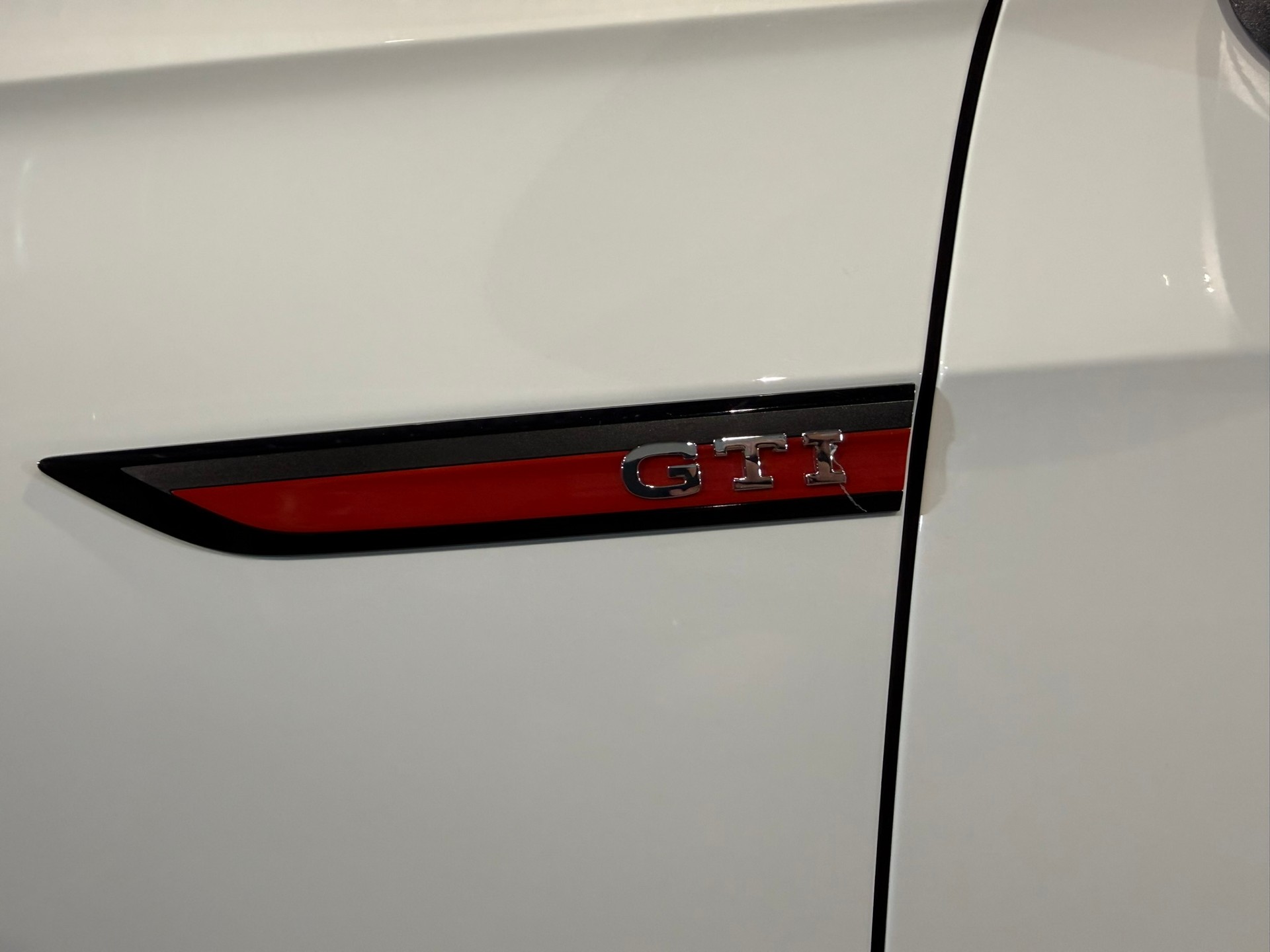 VW Golf 2.0 TSI GTI DSG-image-12