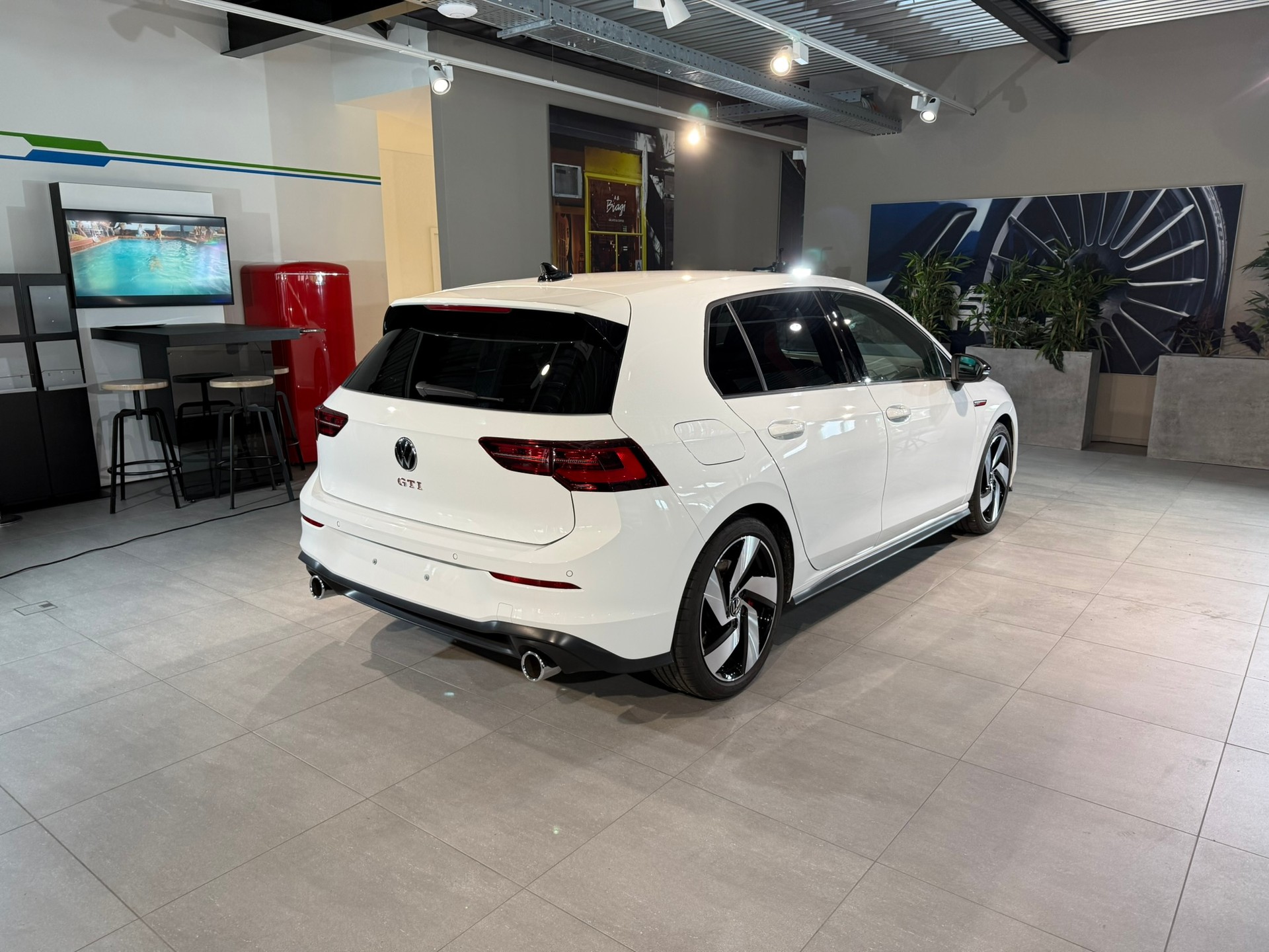 VW Golf 2.0 TSI GTI DSG-image-6