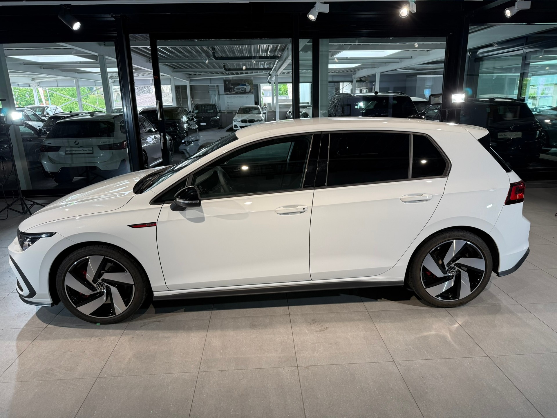 VW Golf 2.0 TSI GTI DSG-image-3