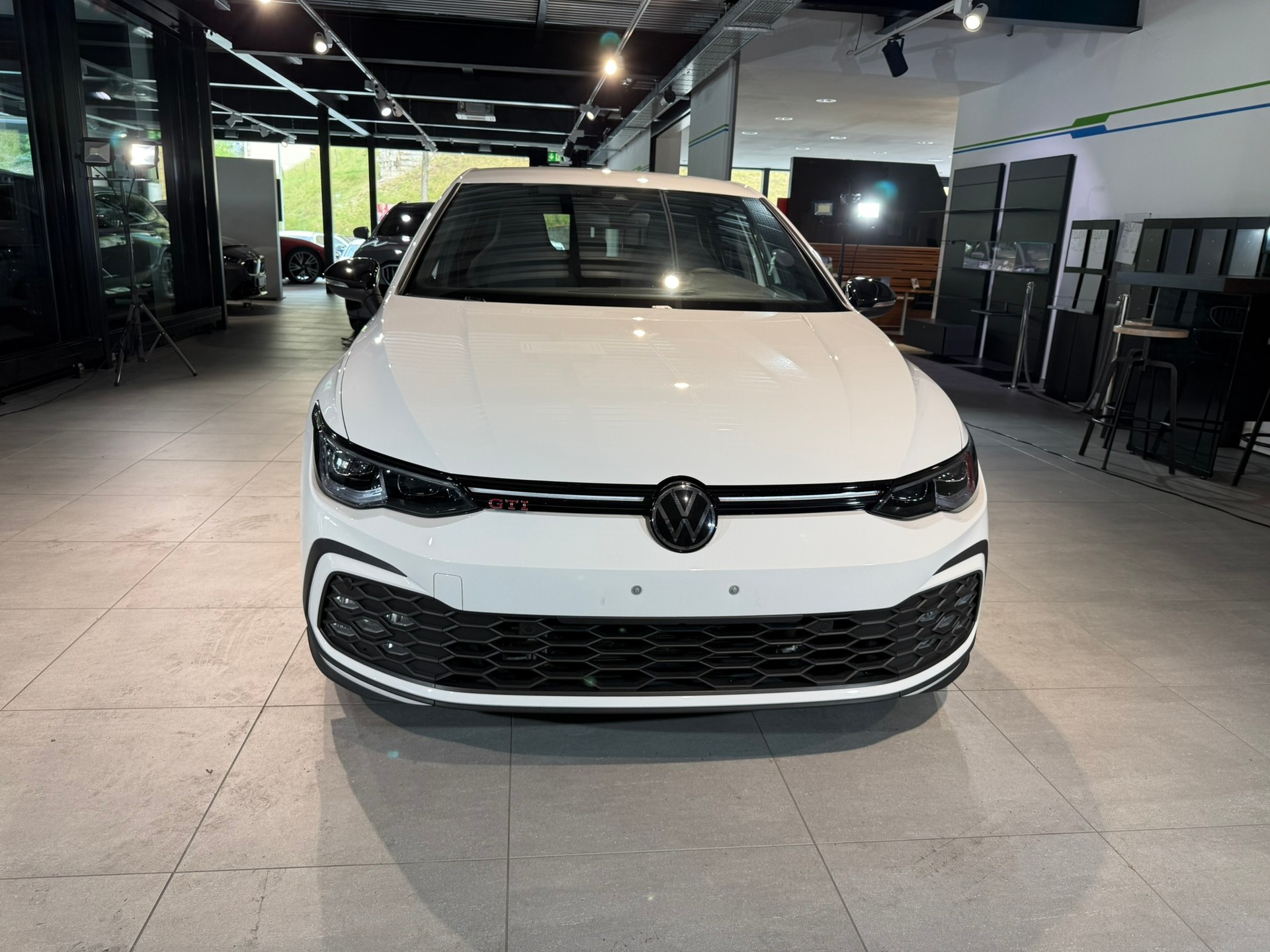 VW Golf 2.0 TSI GTI DSG-image-2
