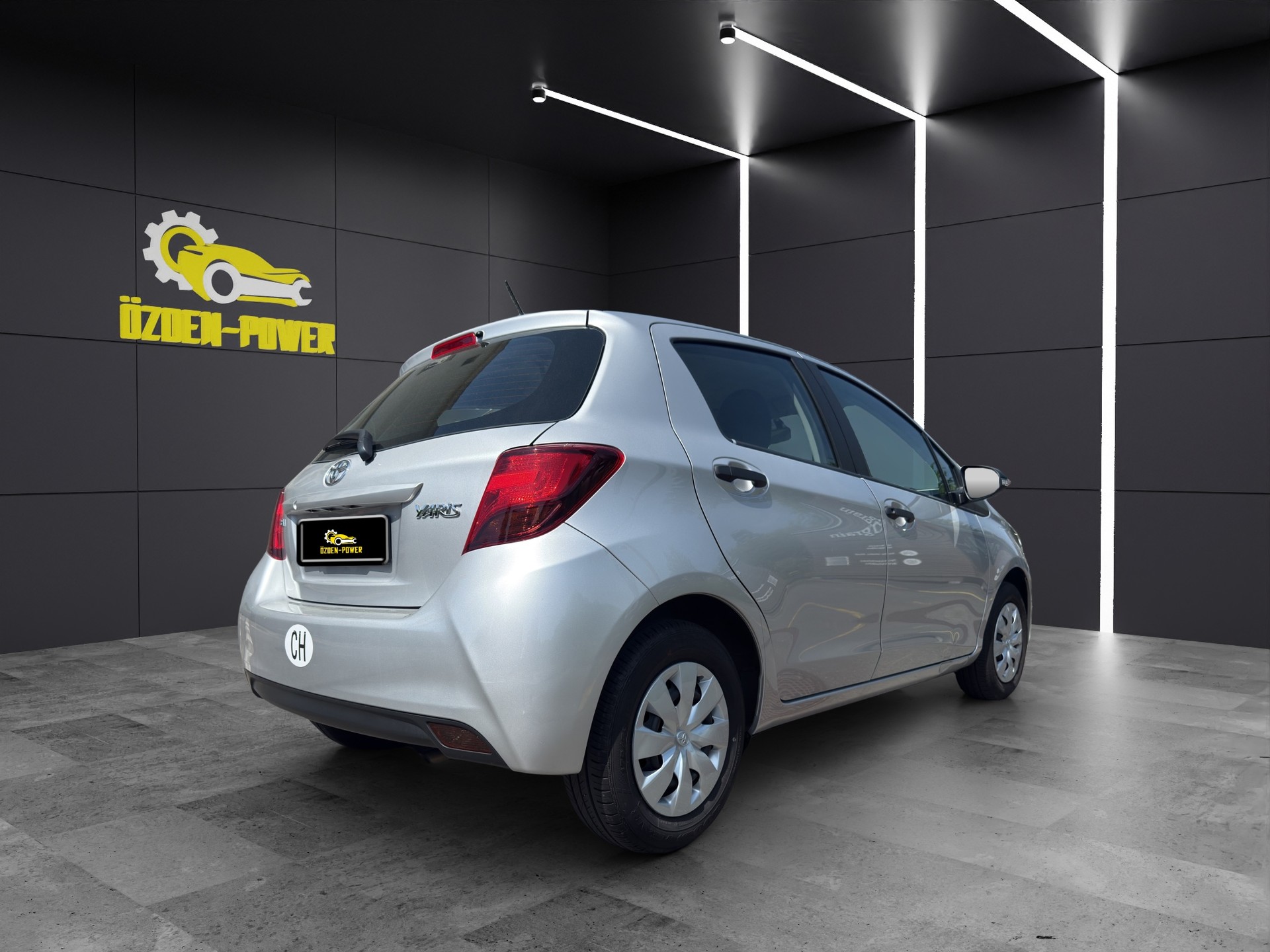 TOYOTA Yaris 1.0 Terra *Spezialpreis NUR für MAI!*-image-4