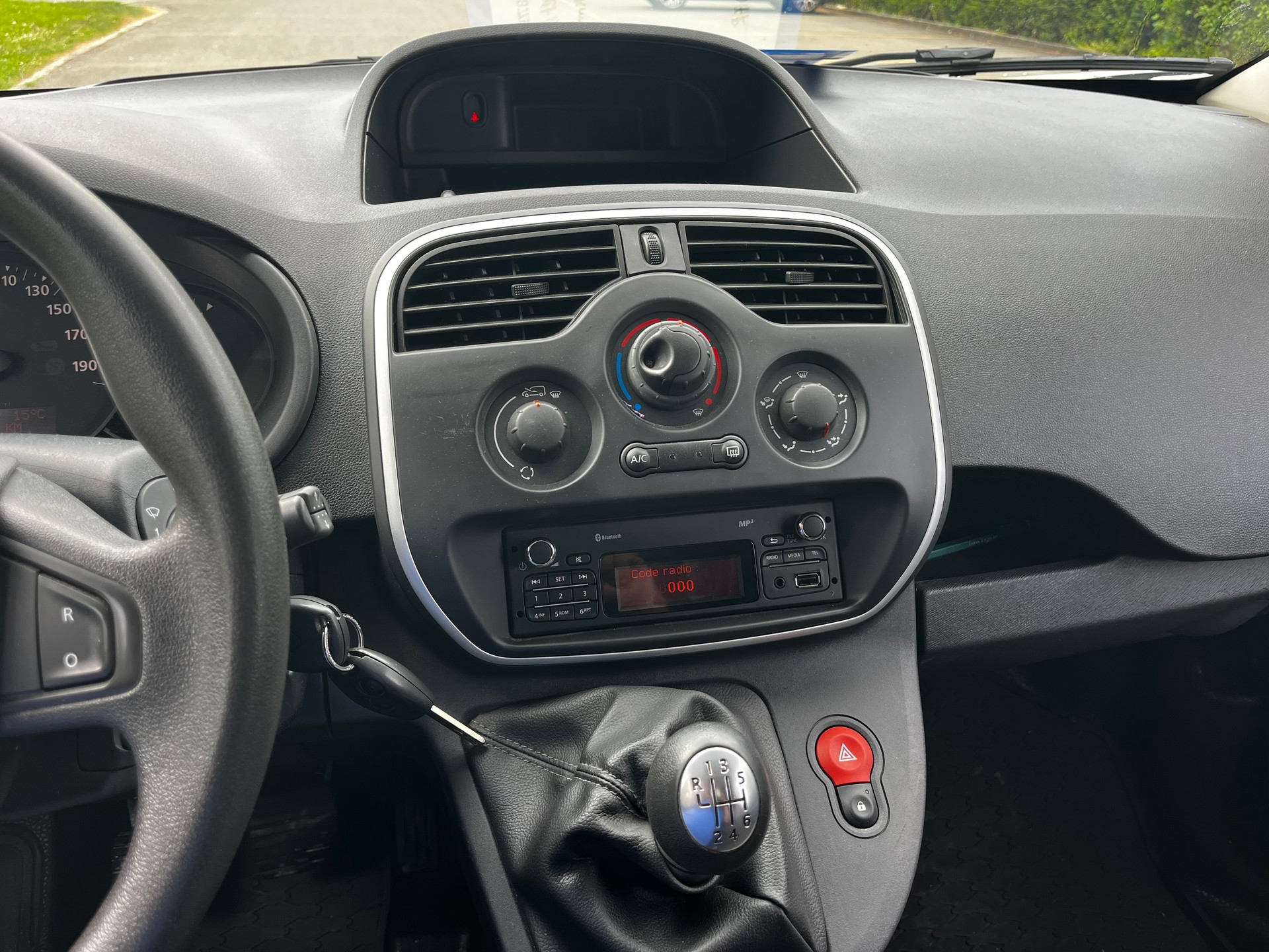 RENAULT Kangoo Medium dCi 110 ENERGY Business-image-9