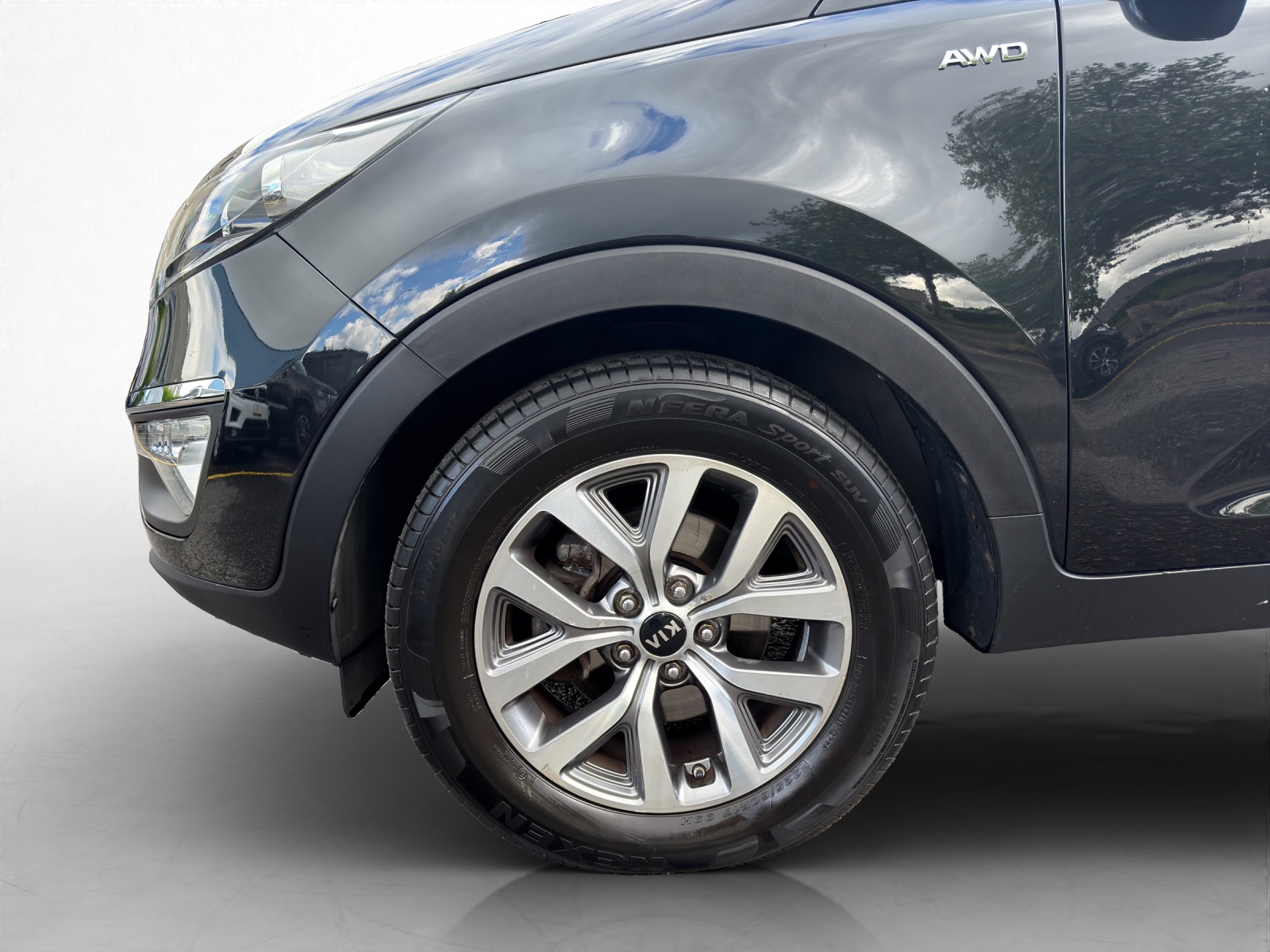 KIA Sportage 2.0 CRDi Trend 4WD Automatic-image-16