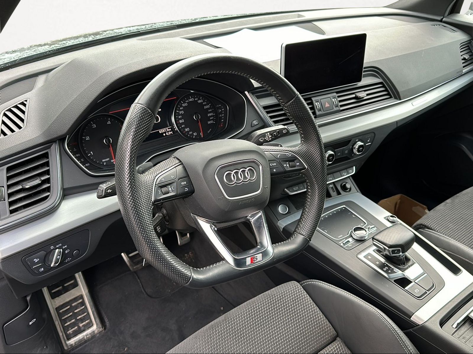 AUDI Q5 2.0 TDI sport quattro S-tronic-image-6