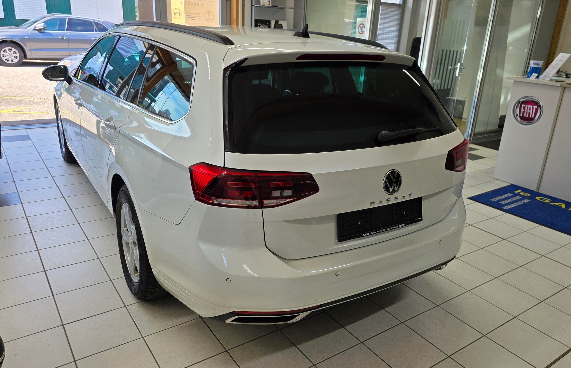 VW Passat 2.0 TDI BMT Business DSG-image-2