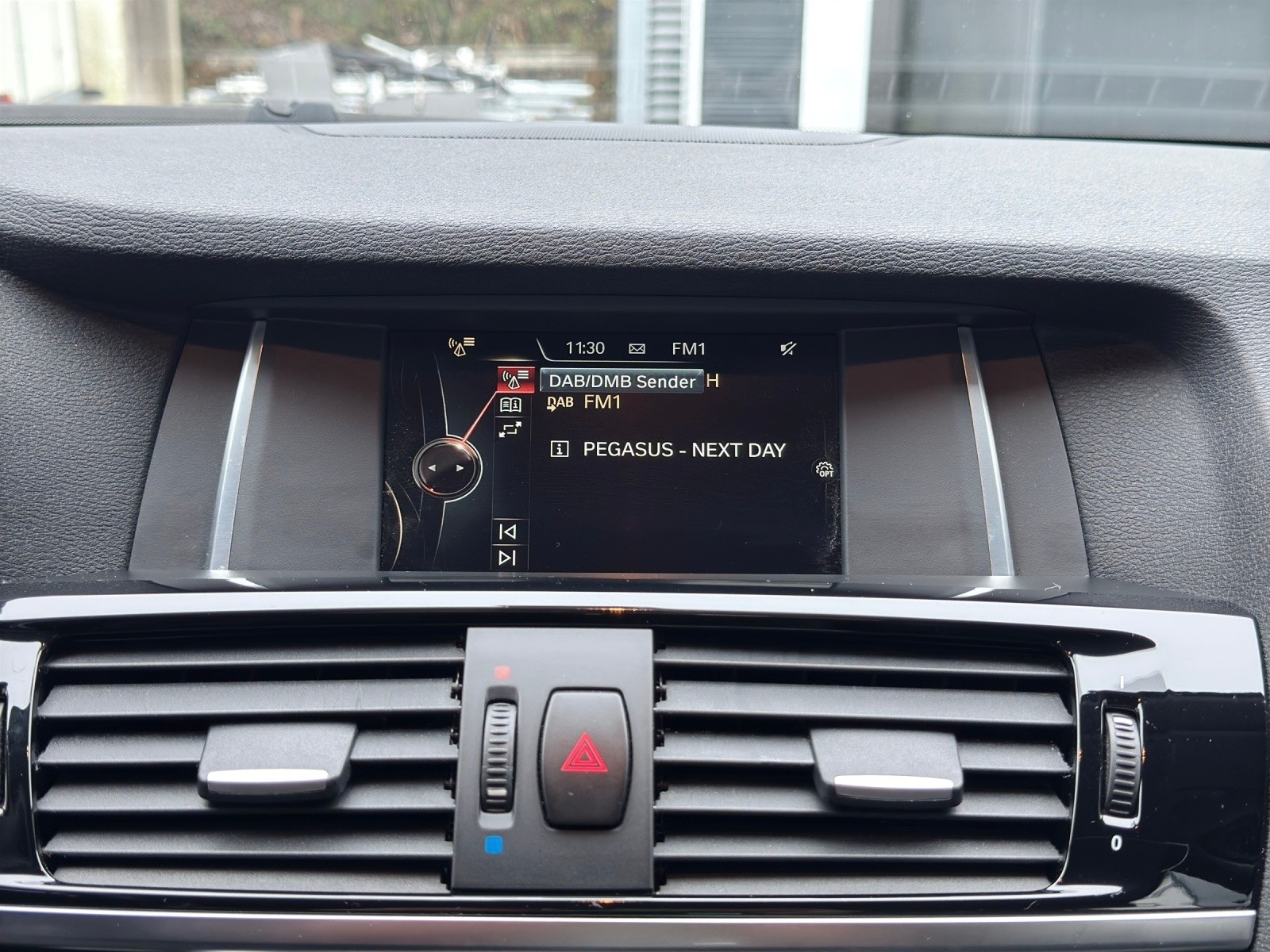 BMW X3 xDrive 20d Steptronic-image-14