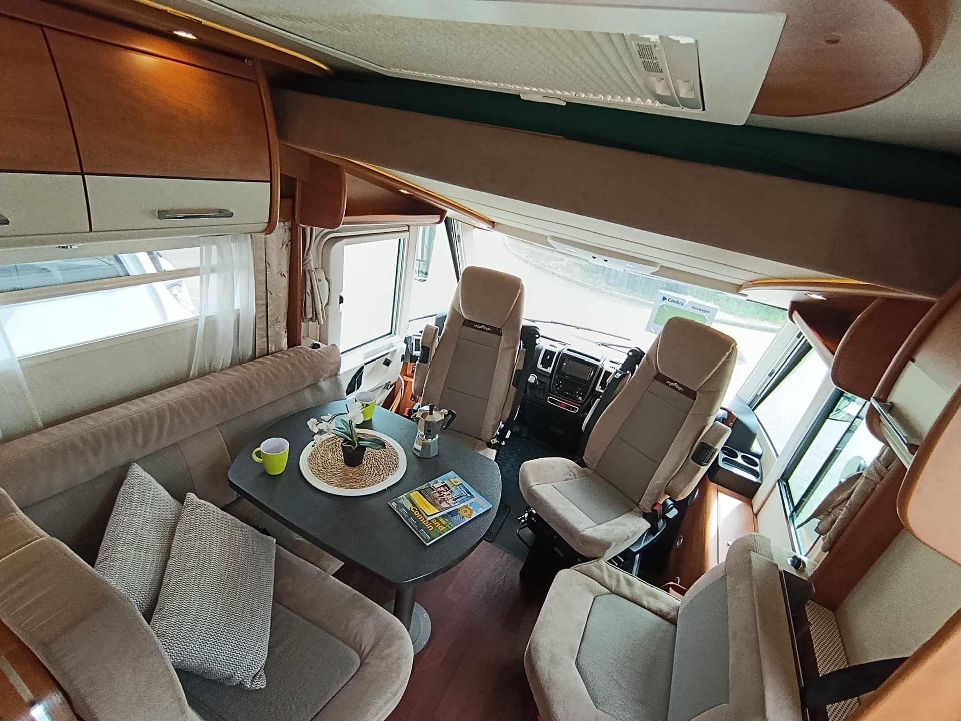 CARTHAGO C Tourer Sport I142 *** Premium Qualität mit vollen Komfort***Automat mit 177PS *5-Plätzer *Raumklima-image-1