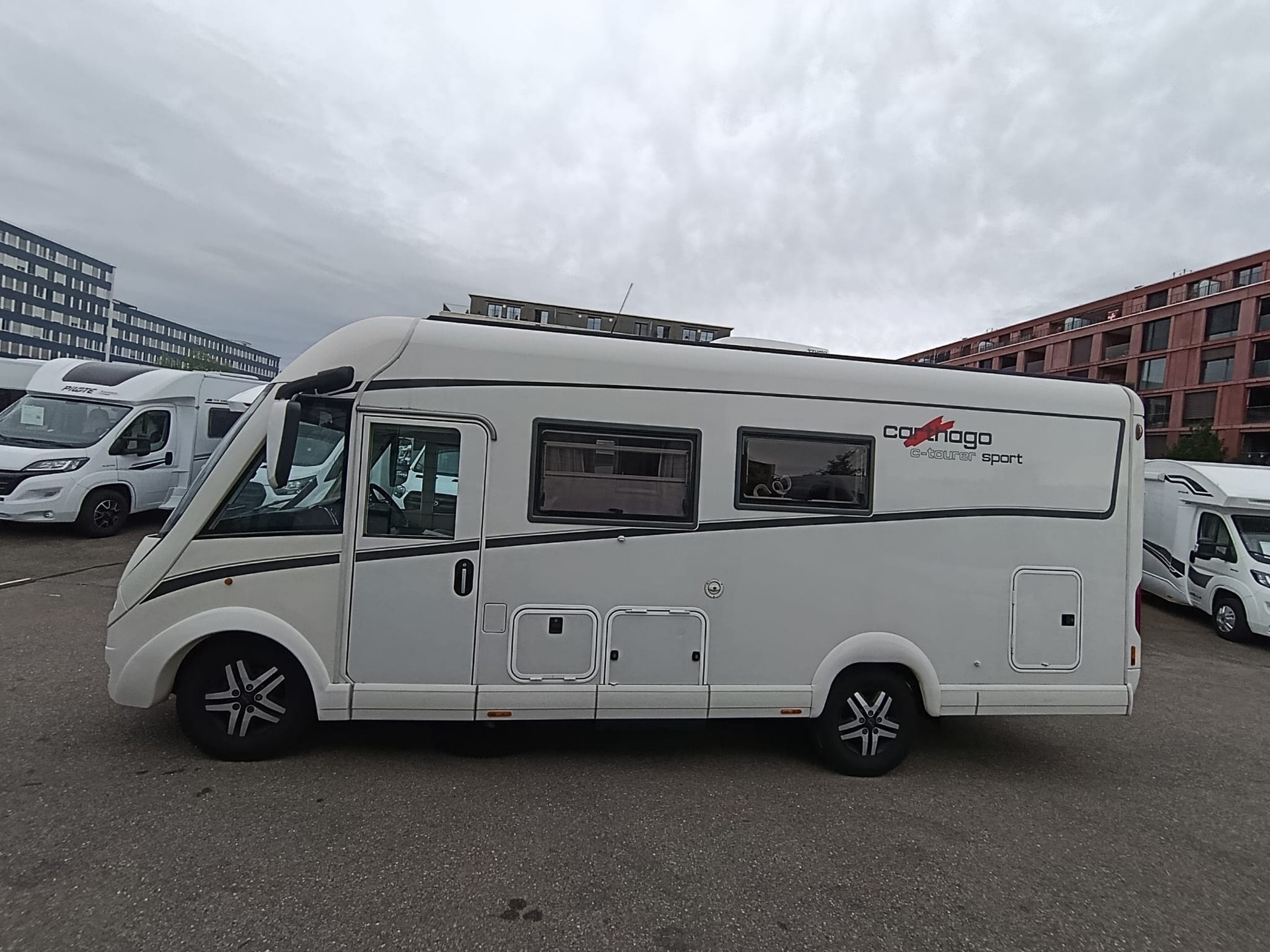 CARTHAGO C Tourer Sport I142 *** Premium Qualität mit vollen Komfort***Automat mit 177PS *5-Plätzer *Raumklima-image-8