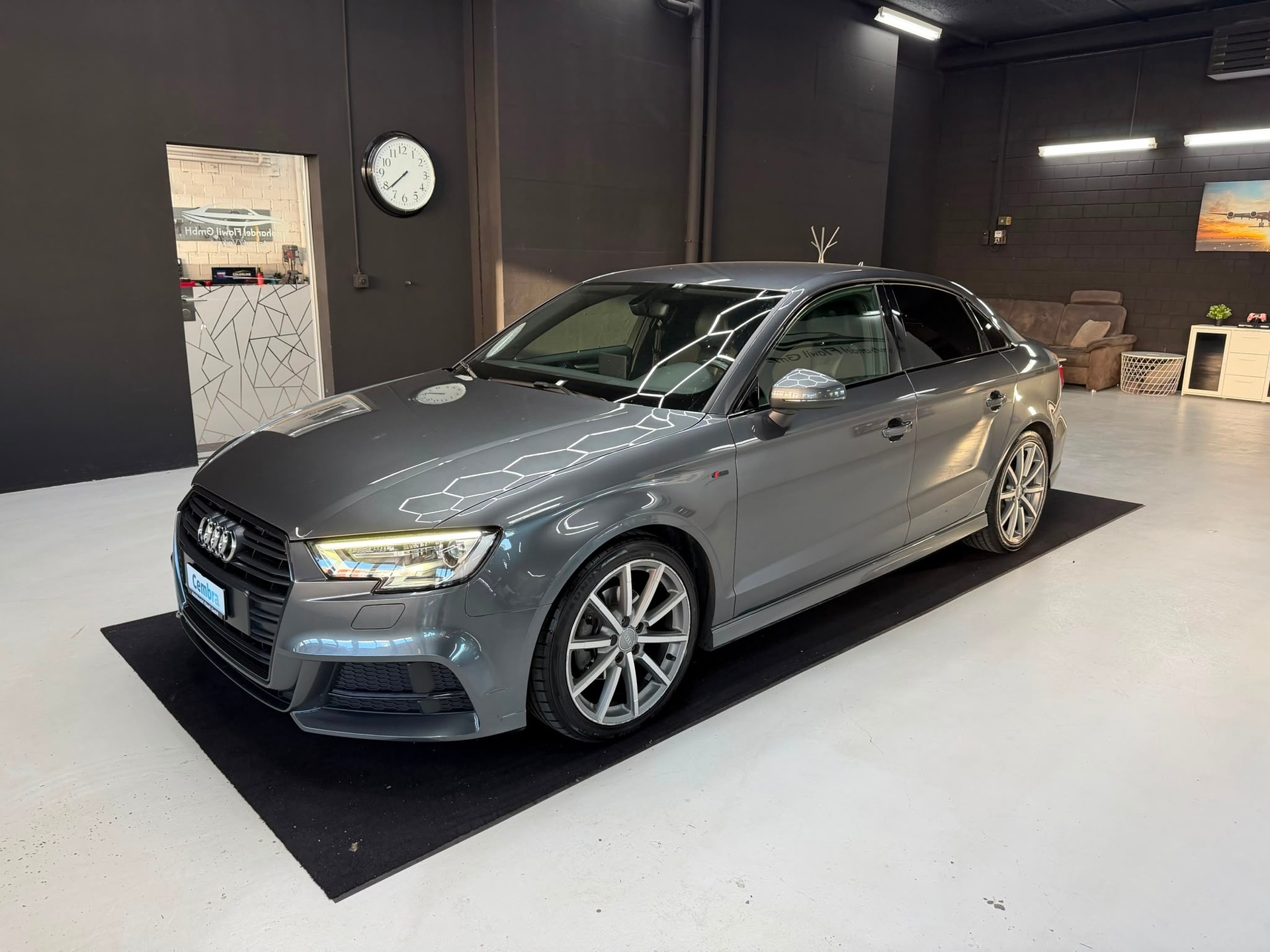 AUDI A3 Limousine 1.5 TFSI S-tronic S Line-showroom-element-2