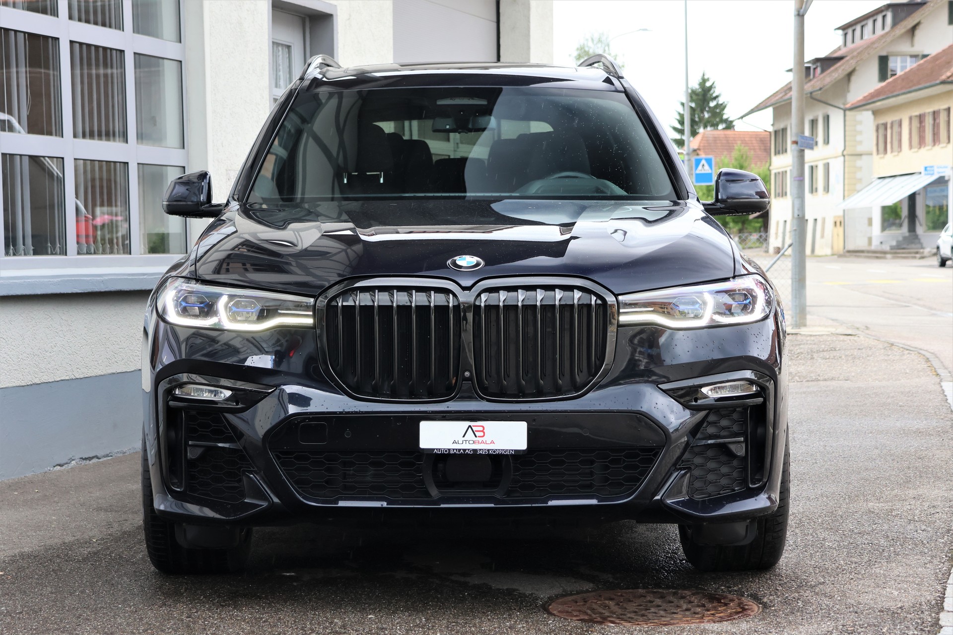 BMW X7 xDrive M50d Steptronic 7Plätzer + 3.5T AHK-image-1