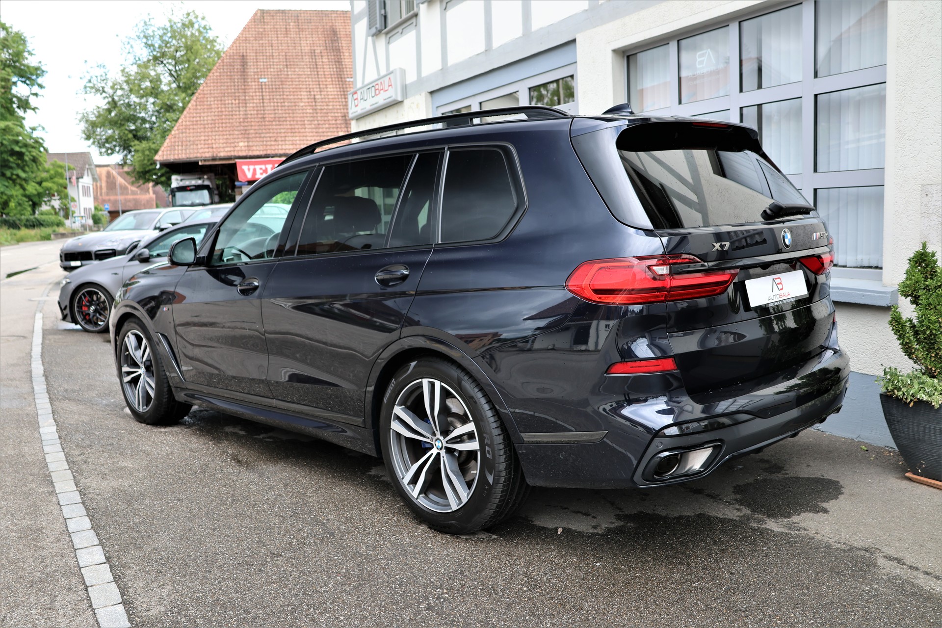 BMW X7 xDrive M50d Steptronic 7Plätzer + 3.5T AHK-image-6