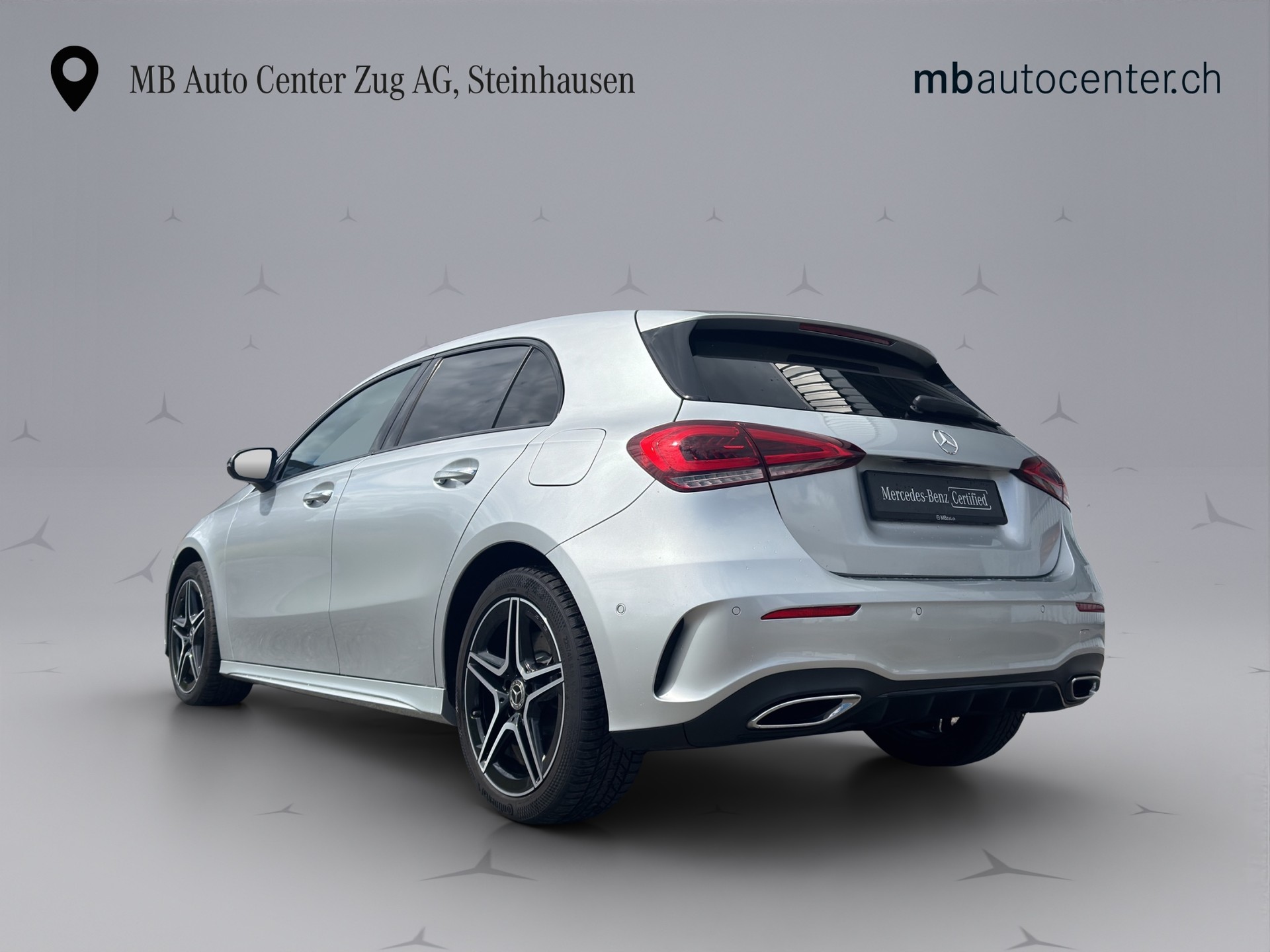 MERCEDES-BENZ A 250 e AMG Line-image-3