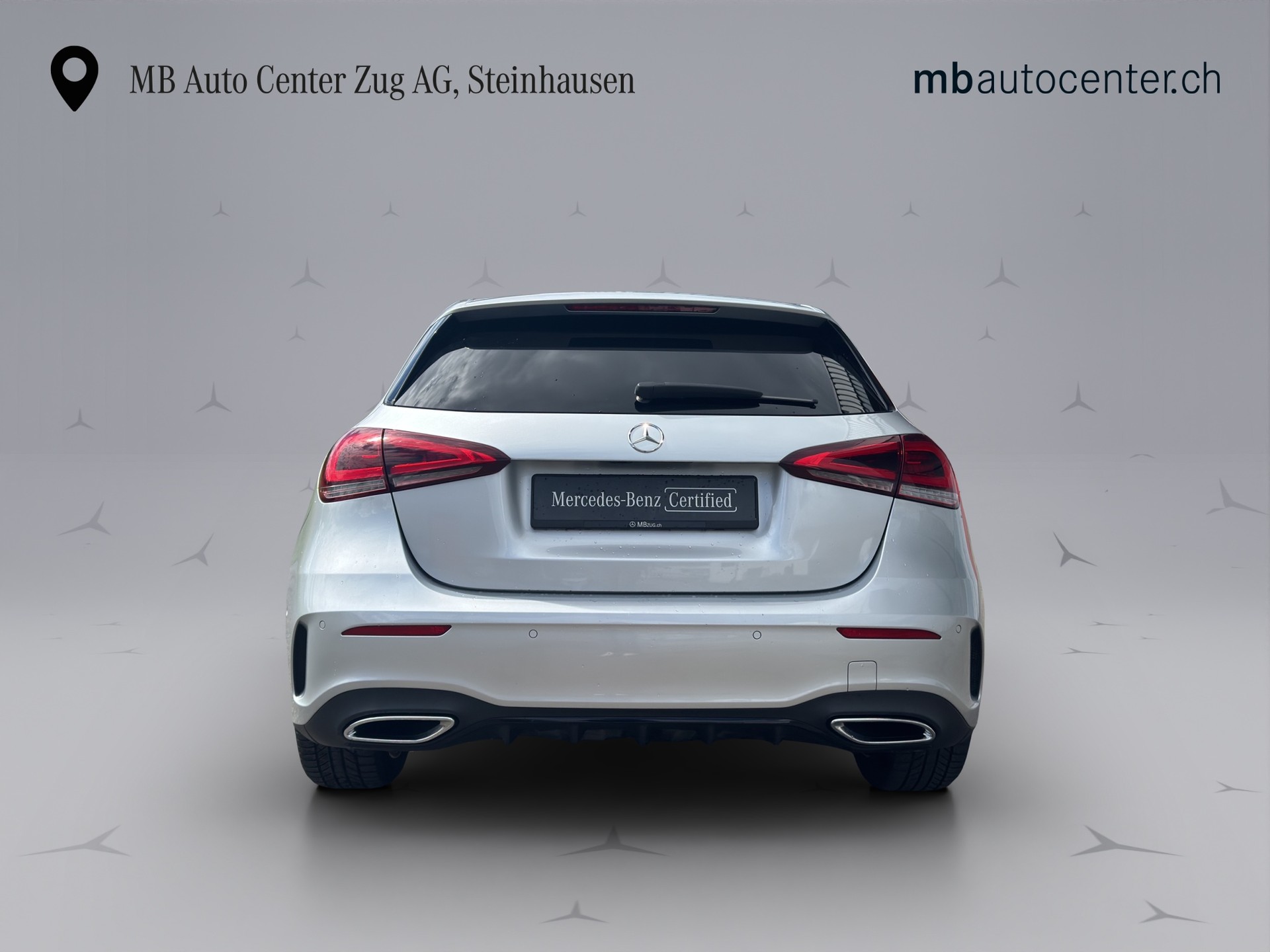 MERCEDES-BENZ A 250 e AMG Line-image-4